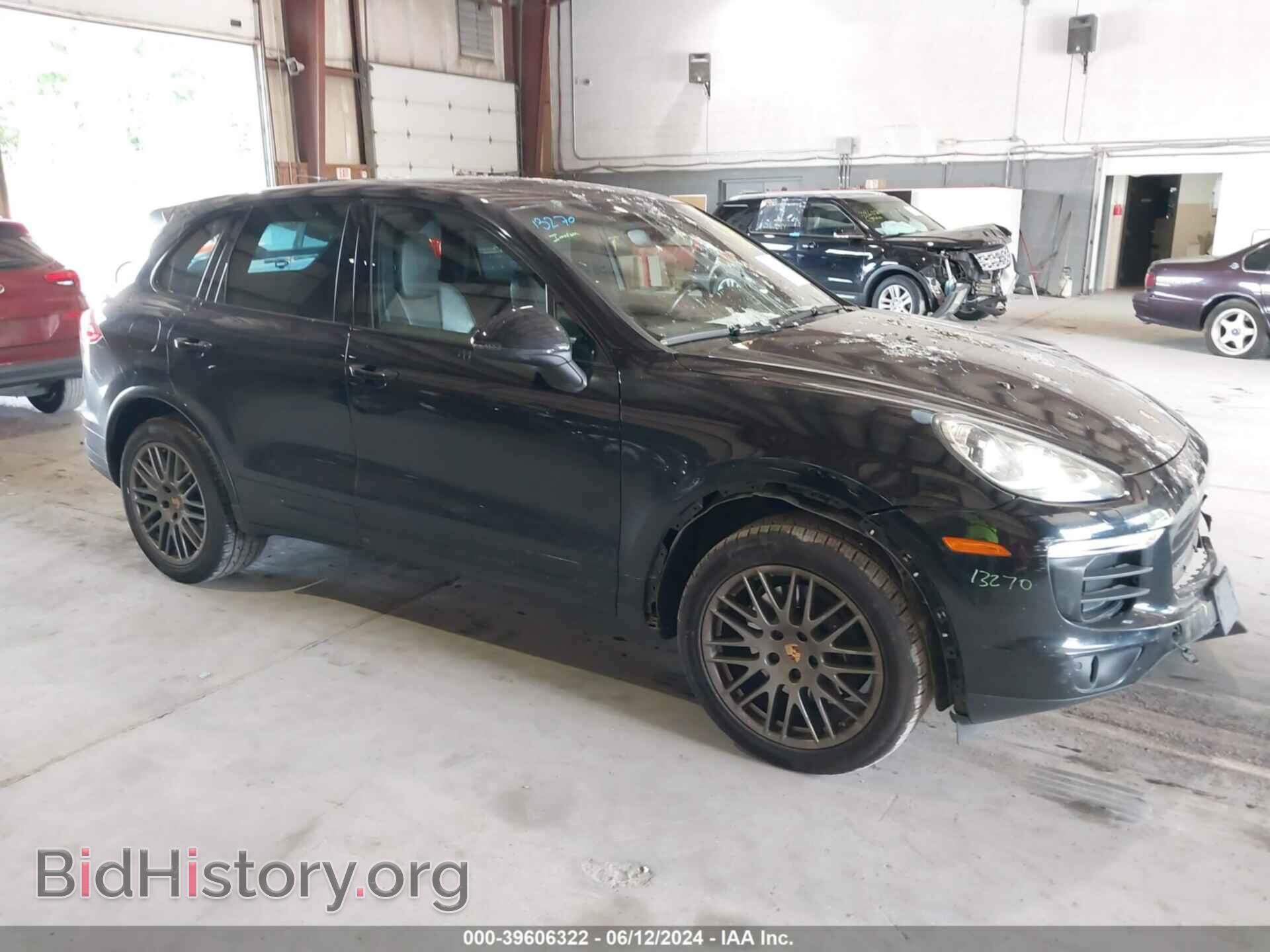 Photo WP1AA2A2XJKA02534 - PORSCHE CAYENNE 2018