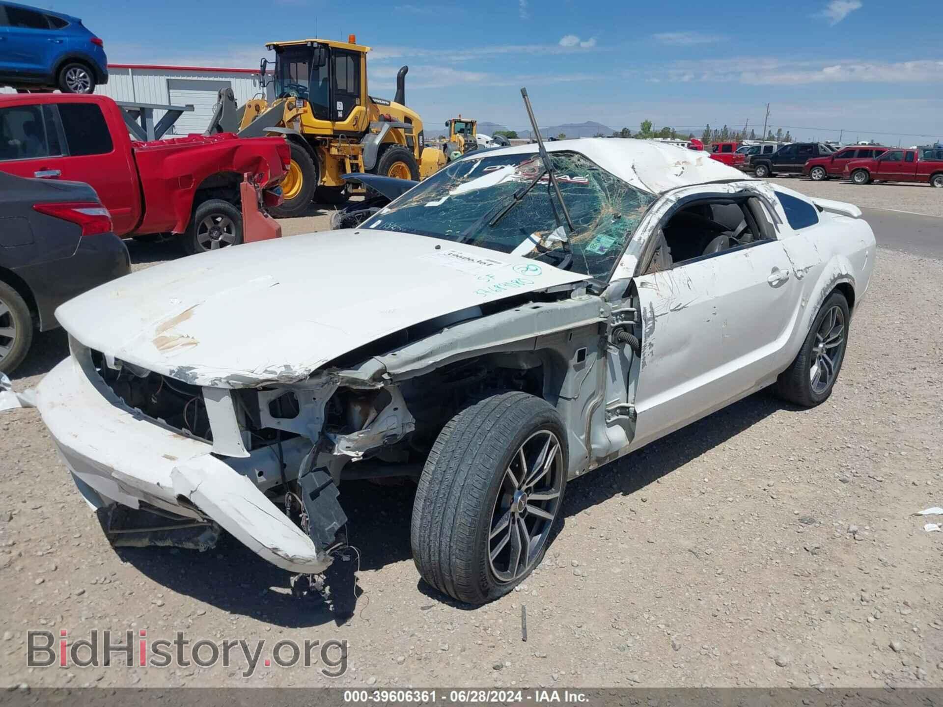 2009 FORD MUSTANG - VIN: 1ZVHT82H295106961 - Фото 6
