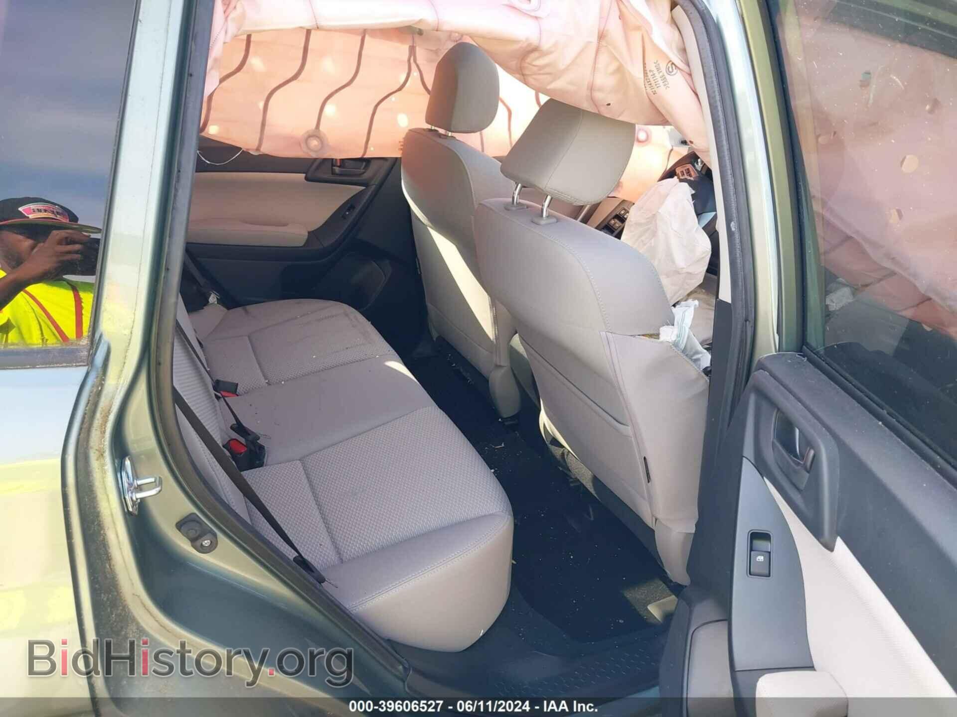 2015 SUBARU FORESTER - VIN: JF2SJADC8FH571084 - Фото 8