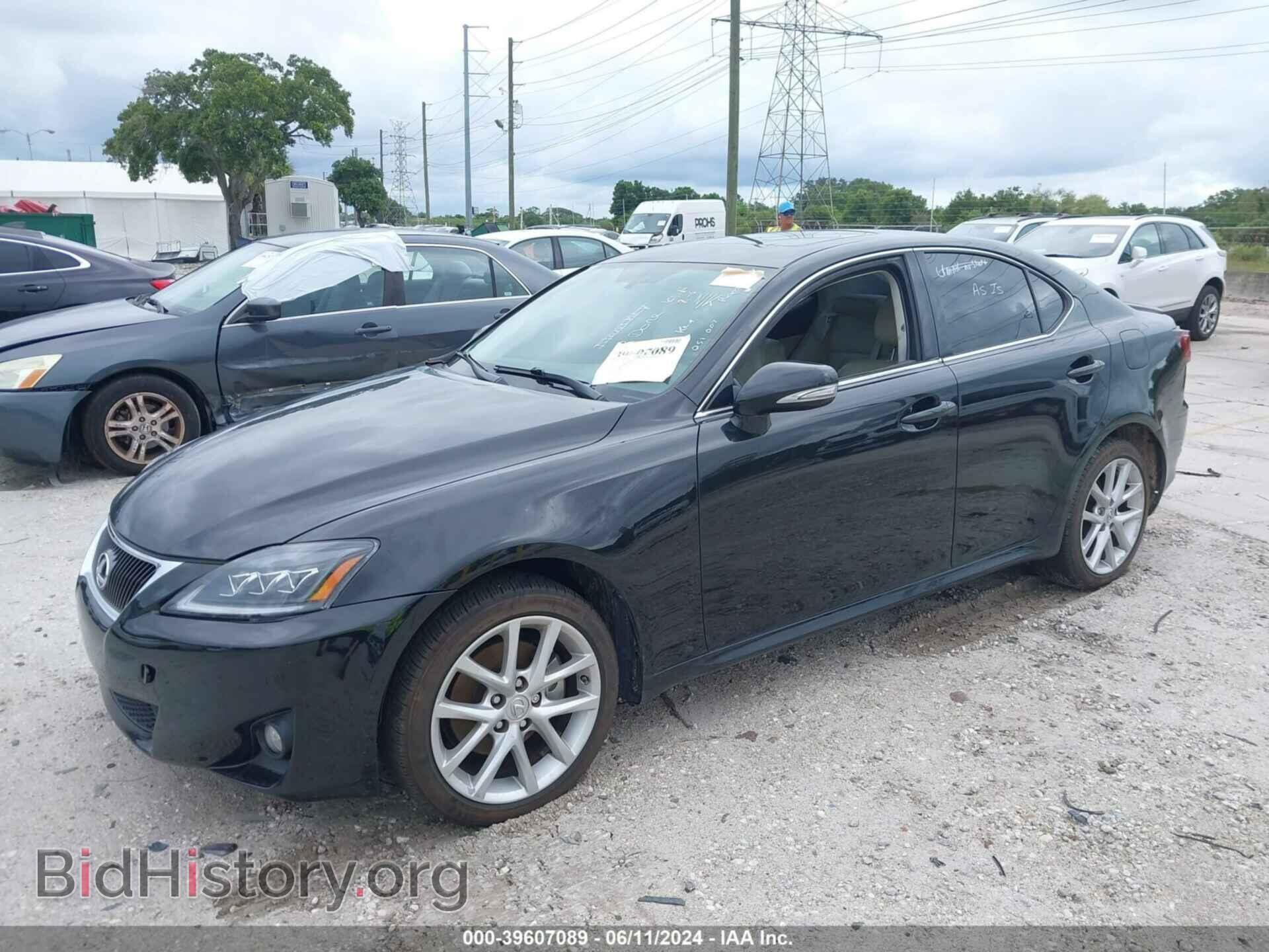 2011 LEXUS IS 250 - VIN: JTHCF5C20B5051007 - Photo 2