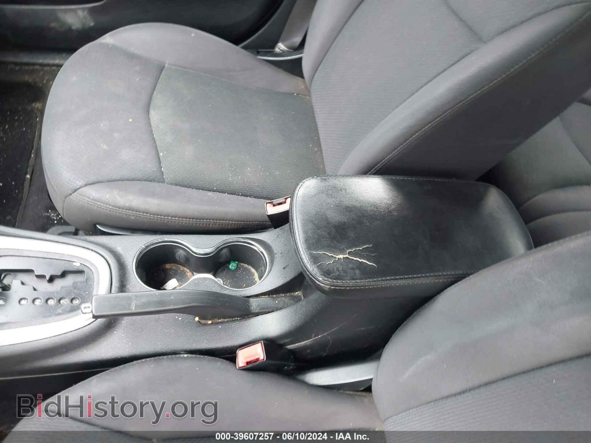 2012 CHRYSLER 200 - VIN: 1C3CCBAB1CN202275 - Фото 7