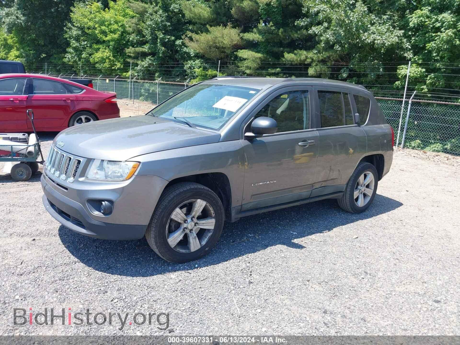 2011 JEEP COMPASS - VIN: 1J4NT1FA0BD230520 - Photo 2