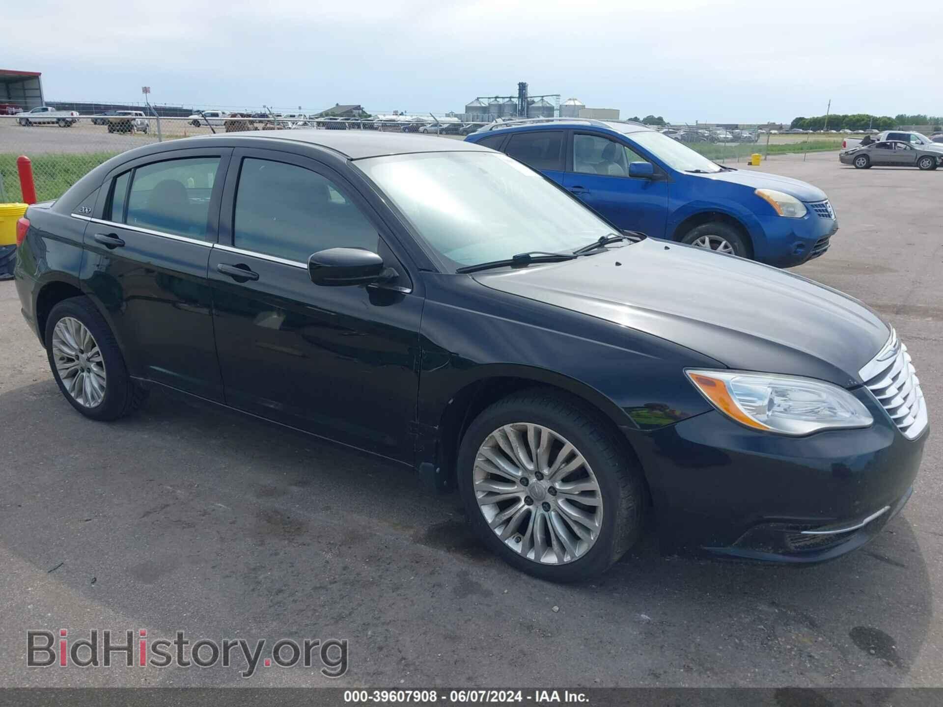 Фотография 1C3CCBAB0CN117203 - CHRYSLER 200 2012