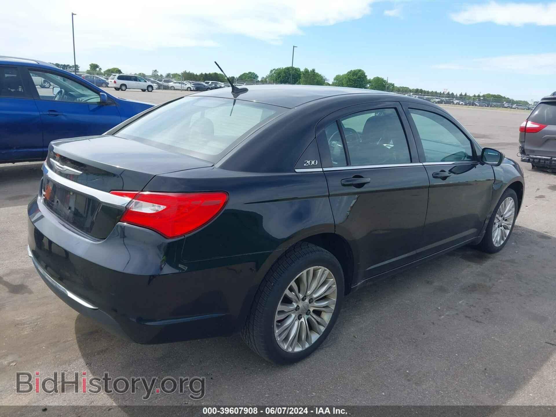 2012 CHRYSLER 200 - VIN: 1C3CCBAB0CN117203 - Фото 4