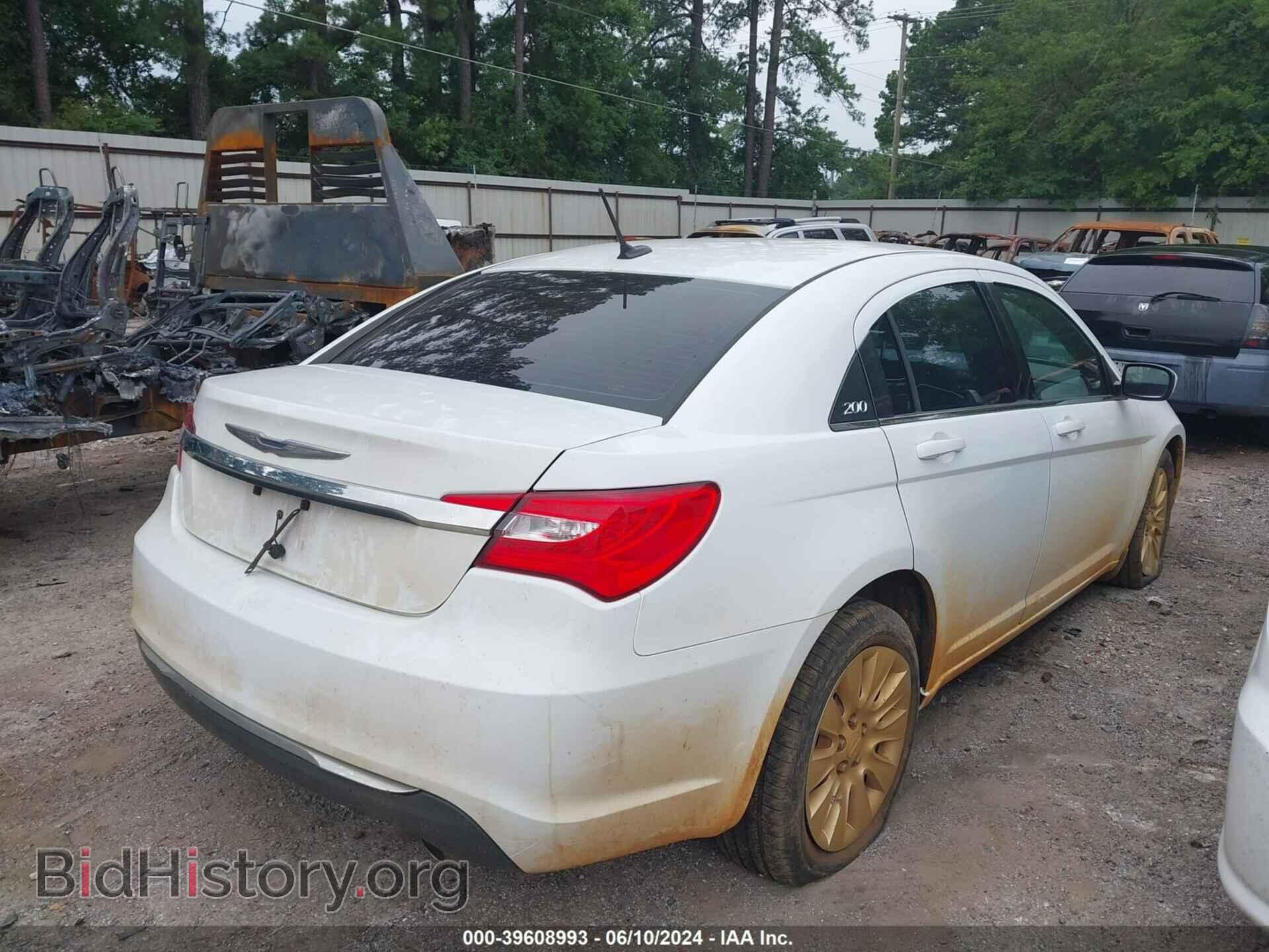 2013 CHRYSLER 200 - VIN: 1C3CCBAG3DN727822 - Фото 4