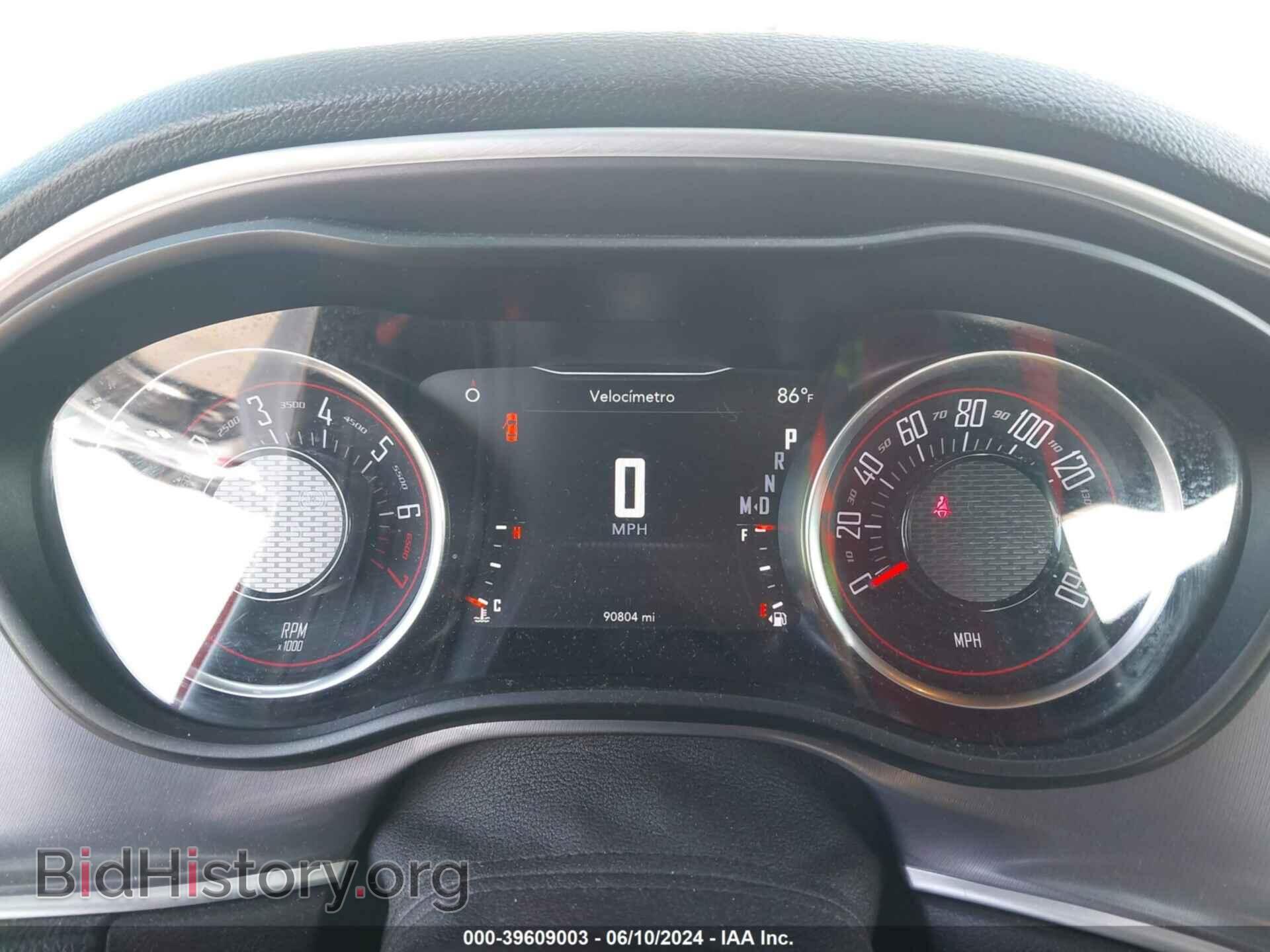 2019 DODGE CHALLENGER - VIN: 2C3CDZAG6KH687392 - Фото 7