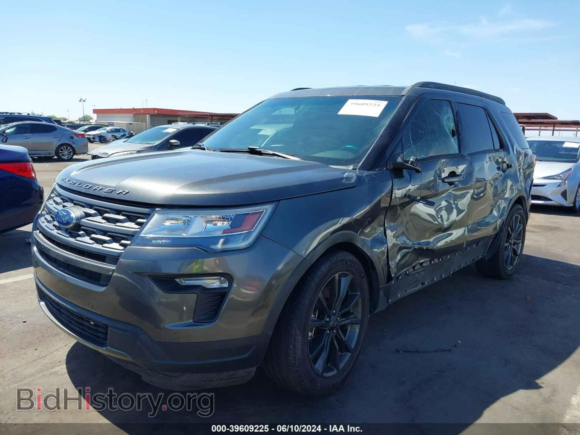 2018 FORD EXPLORER - VIN: 1FM5K7D87JGB18219 - Фото 2