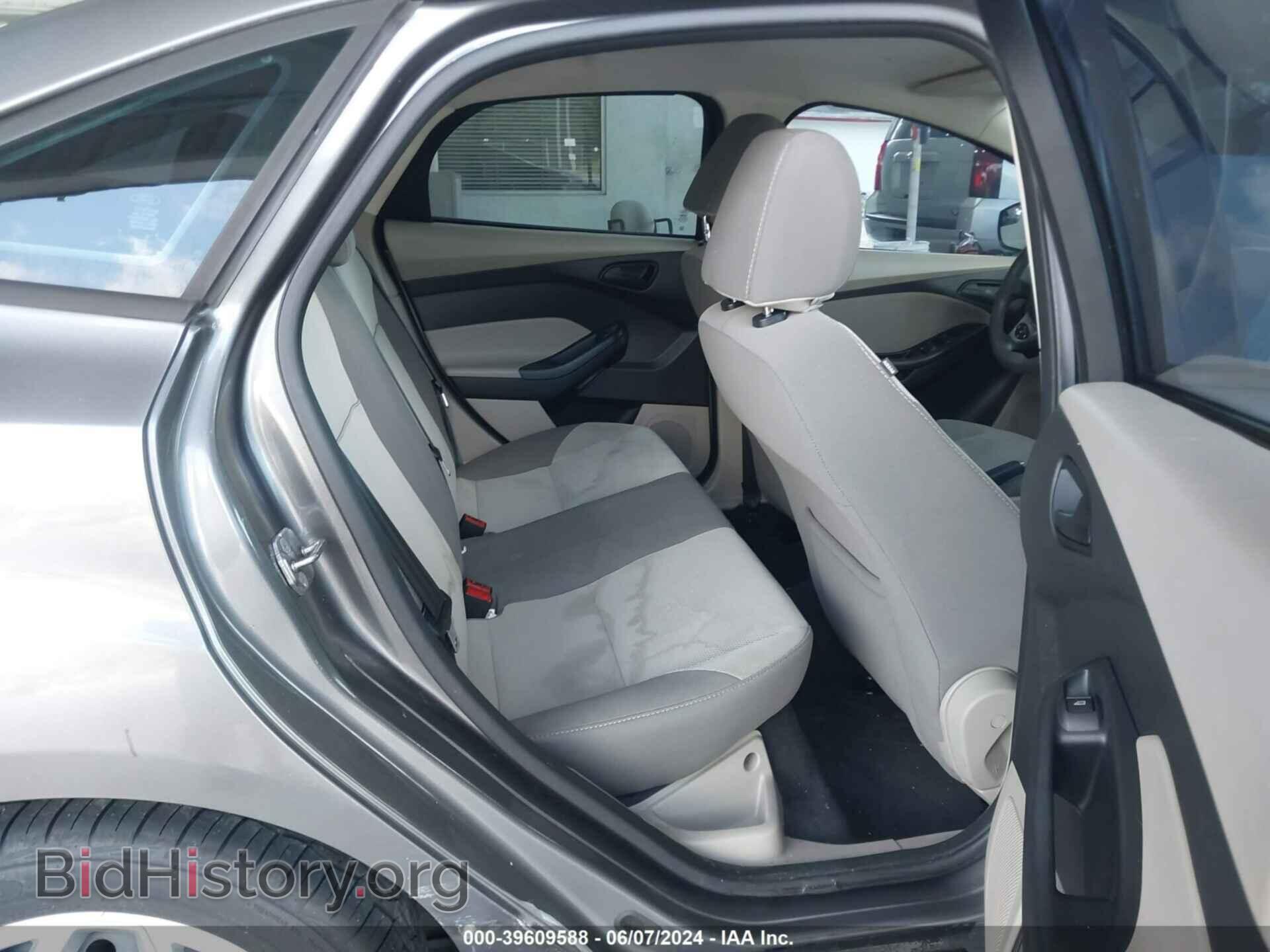 2012 FORD FOCUS - VIN: 1FAHP3F23CL456611 - Photo 8