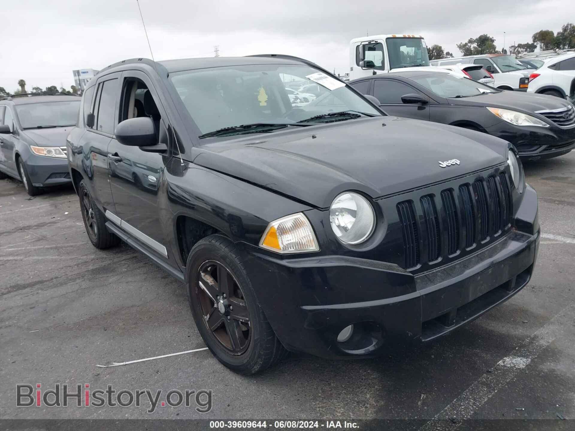 Photo 1J4NT1FB6AD639807 - JEEP COMPASS 2010