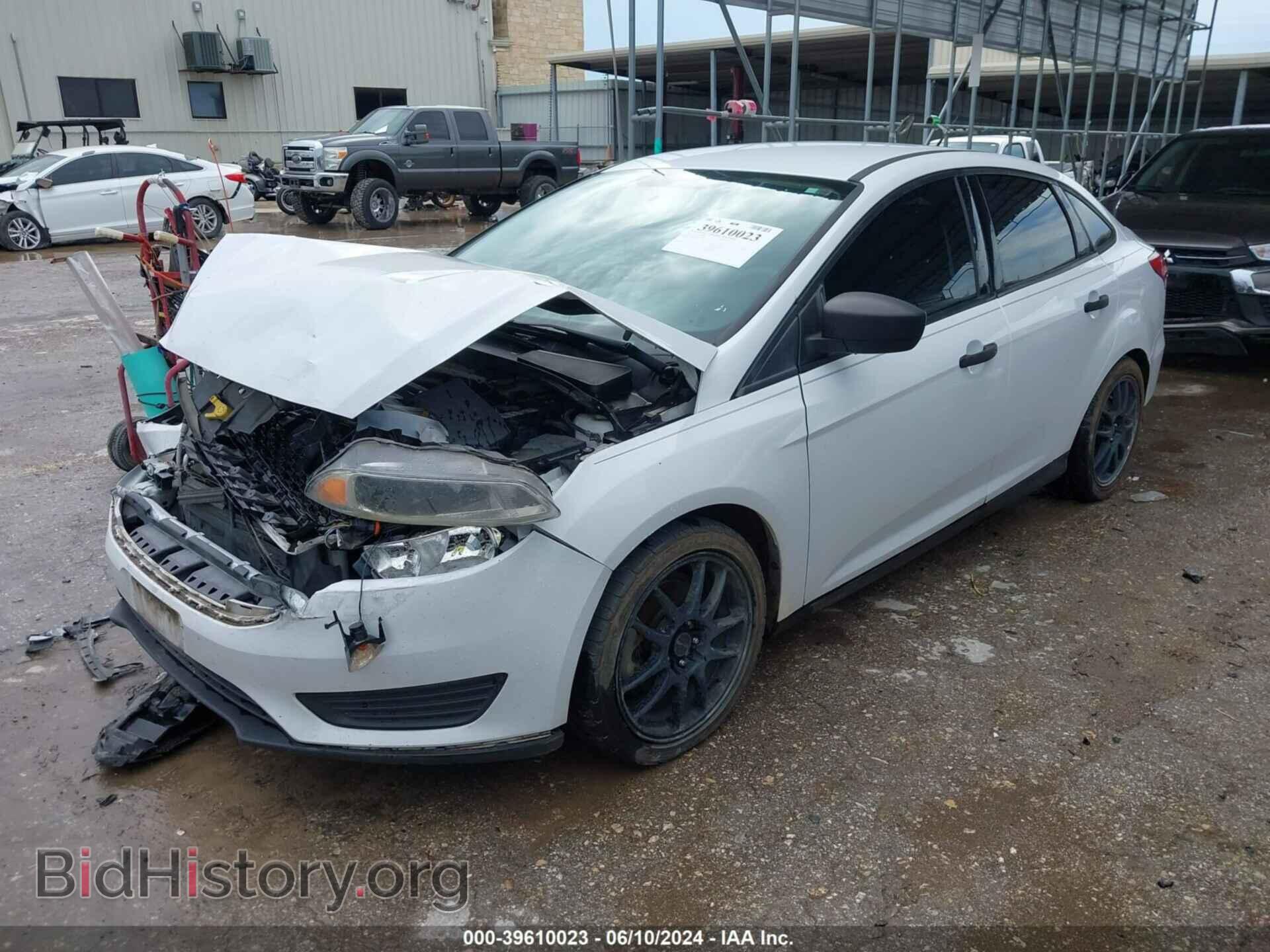 2015 FORD FOCUS - VIN: 1FADP3E28FL299856 - Photo 2