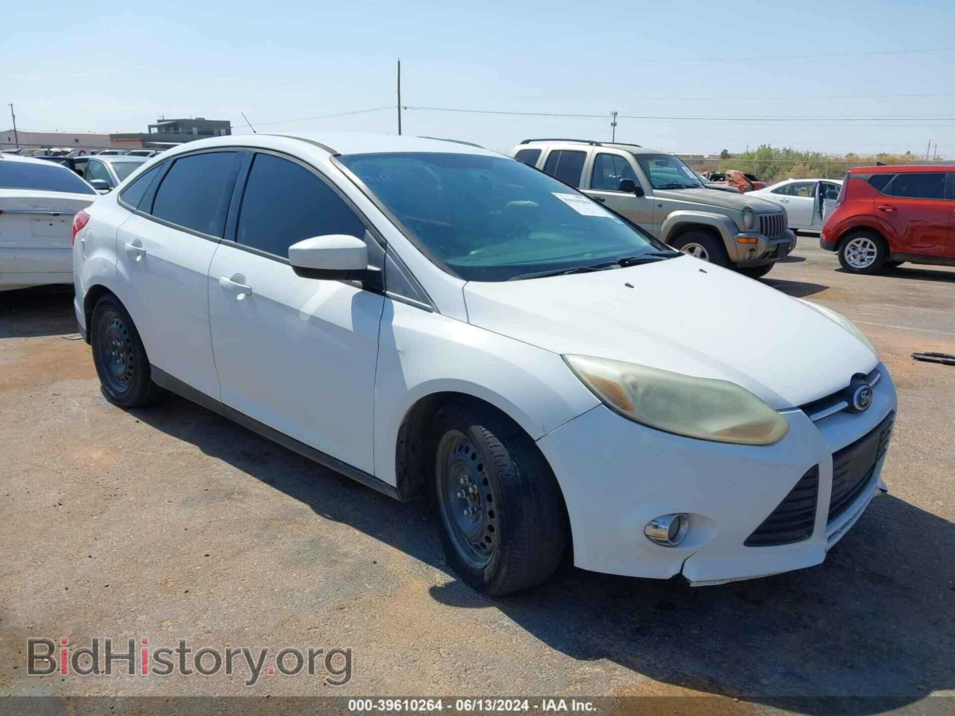 Фотография 1FAHP3F28CL207799 - FORD FOCUS 2012