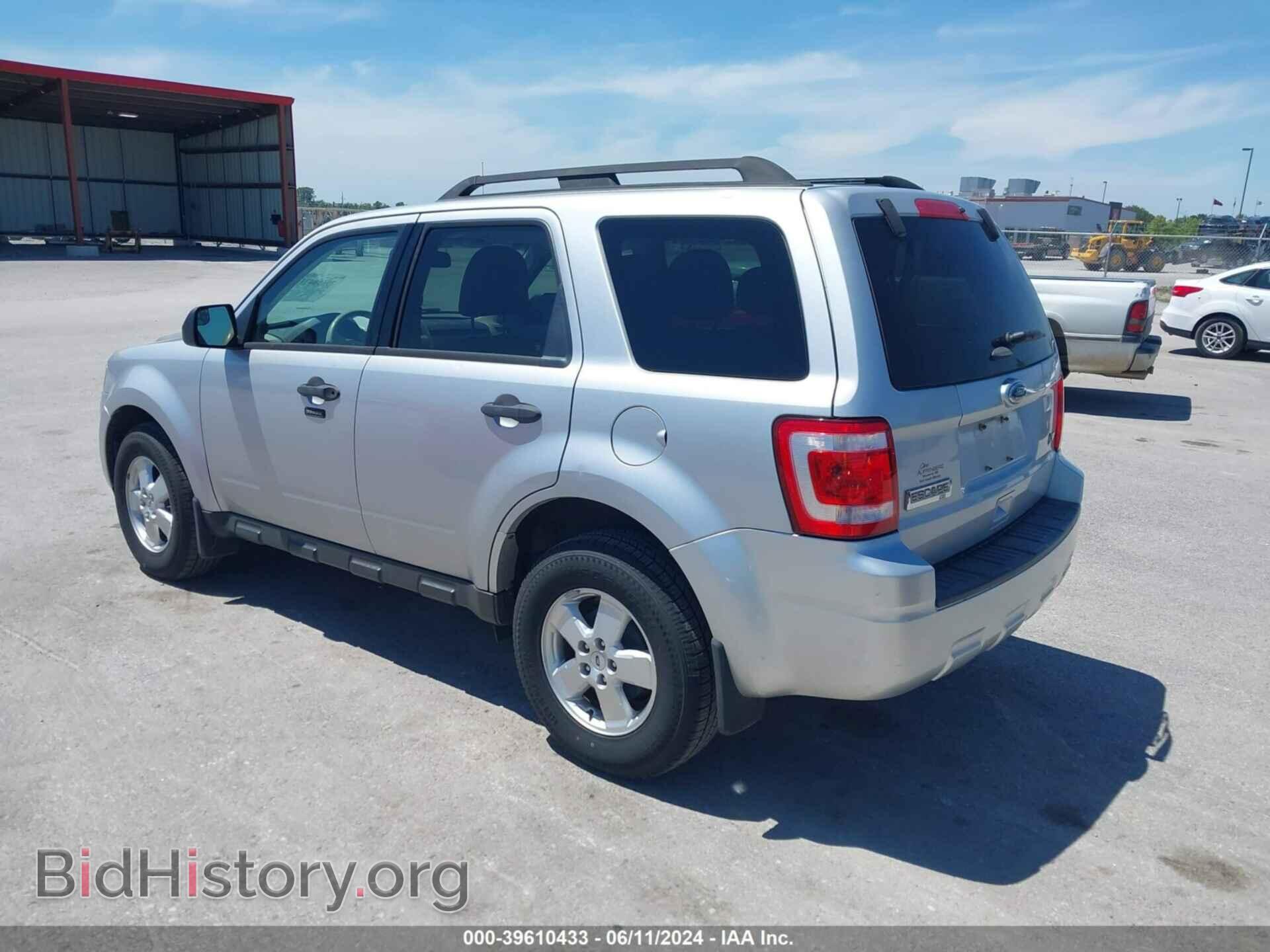 2011 FORD ESCAPE - VIN: 1FMCU9DG0BKA98155 - Фото 3