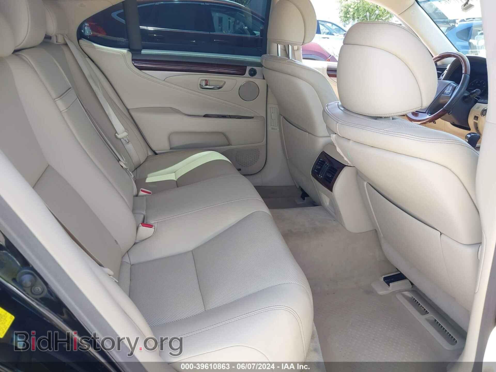 2014 LEXUS LS 460 - VIN: JTHBL5EF8E5131356 - Photo 8