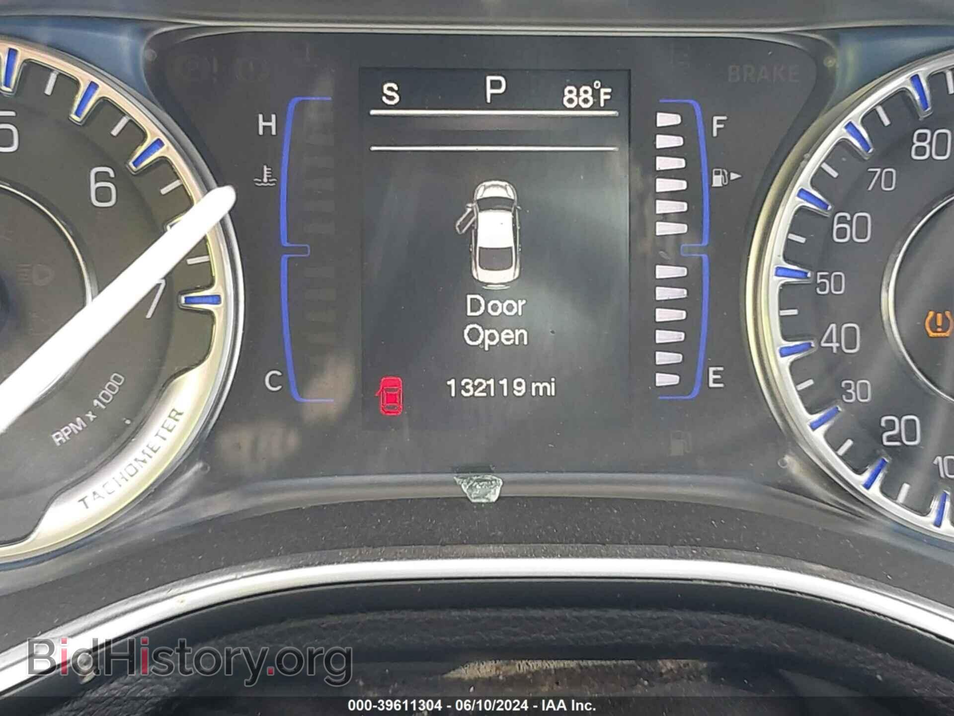2015 CHRYSLER 200 - VIN: 1C3CCCAB9FN620867 - Фото 7