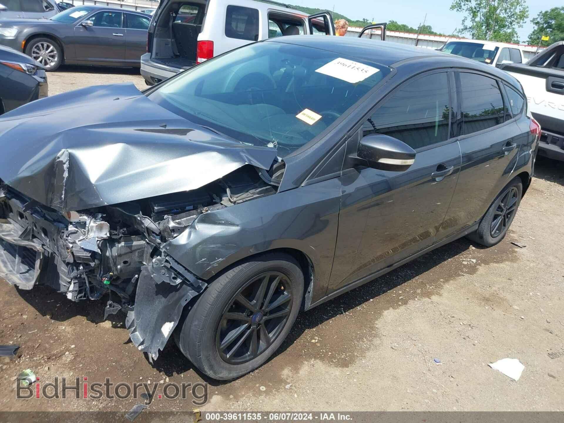 2017 FORD FOCUS - VIN: 1FADP3K21HL271209 - Фото 2