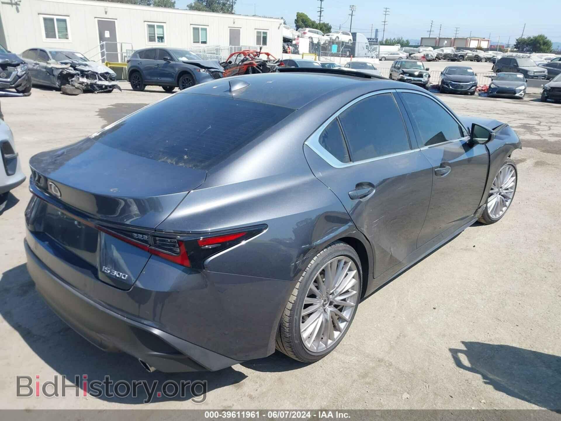 2023 LEXUS IS 300 - VIN: JTHDA1D21P5128243 - Фото 4