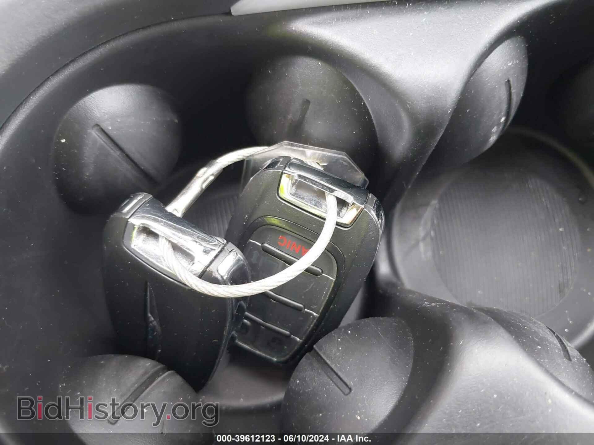 2023 CHRYSLER PACIFICA - VIN: 2C4RC1BG2PR624249 - Фото 11