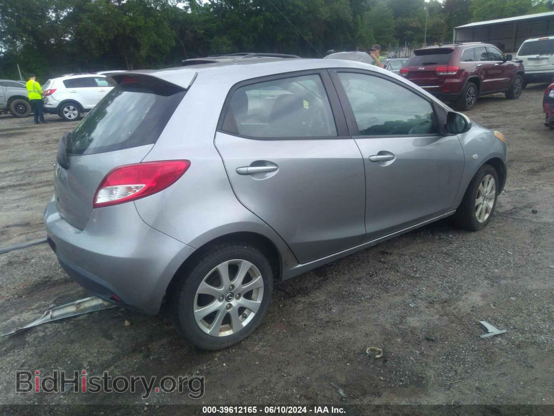 2014 MAZDA MAZDA2 - VIN: JM1DE1LY2E0184181 - Фото 4