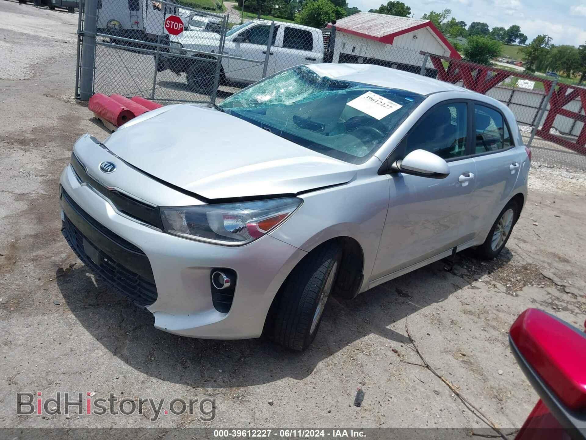 2018 KIA RIO - VIN: 3KPA35AB2JE057608 - Фото 2