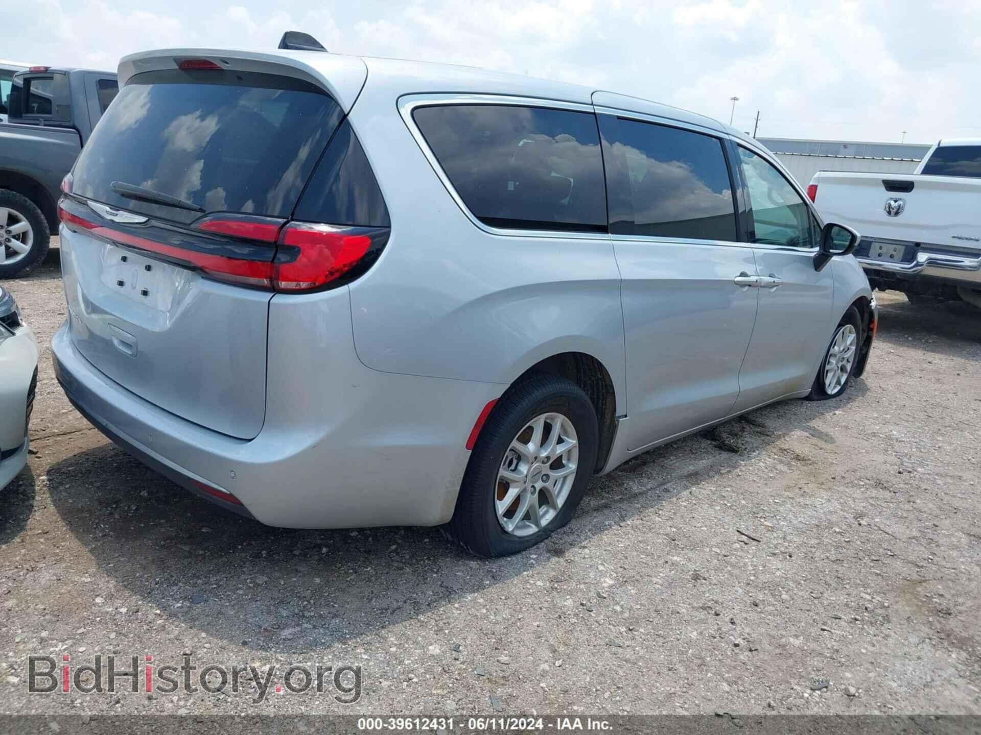 2023 CHRYSLER PACIFICA - VIN: 2C4RC1BGXPR620367 - Фото 4