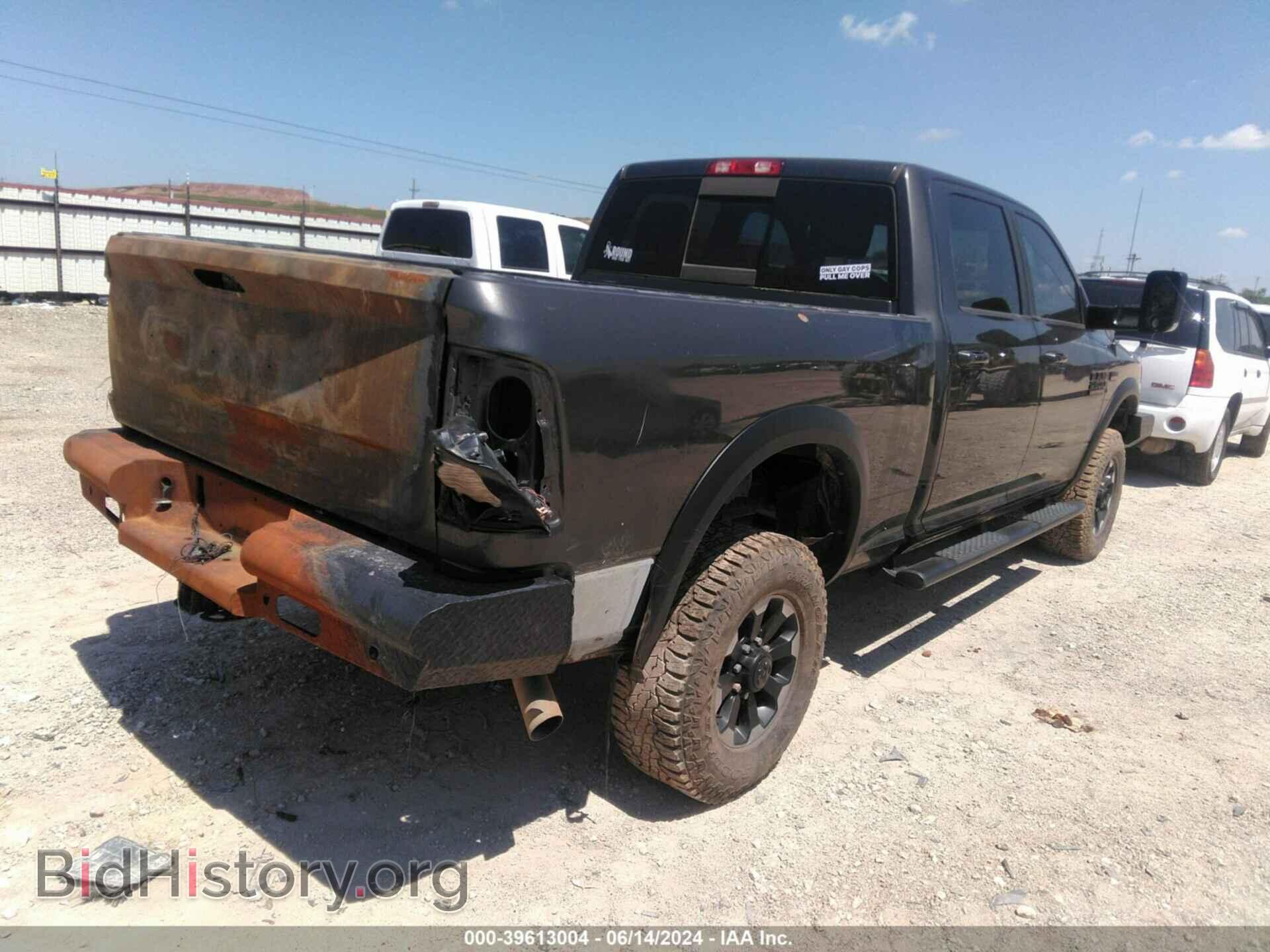 2018 RAM 2500 - VIN: 3C6TR5EJ2JG122073 - Фото 4