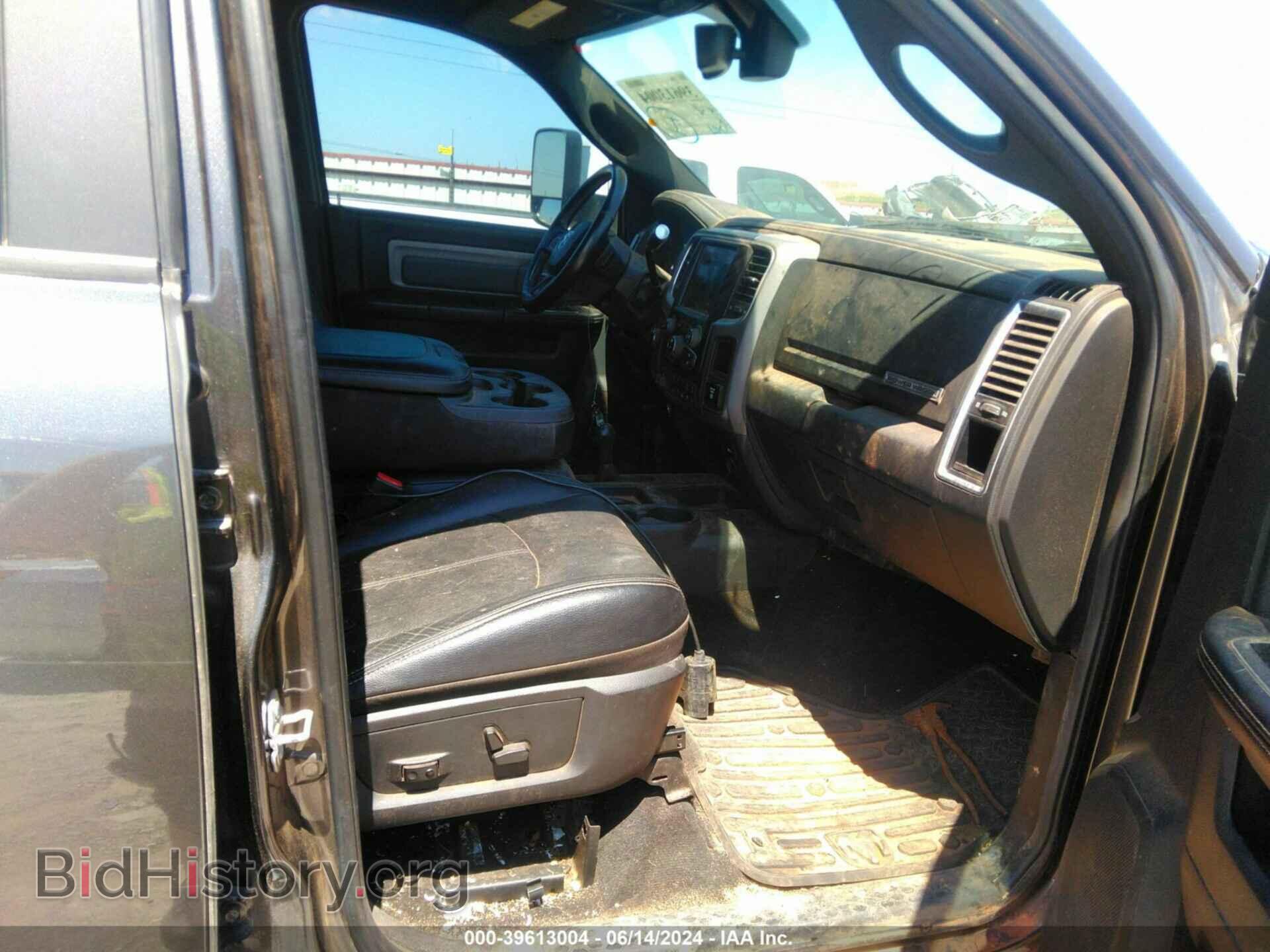 2018 RAM 2500 - VIN: 3C6TR5EJ2JG122073 - Фото 5