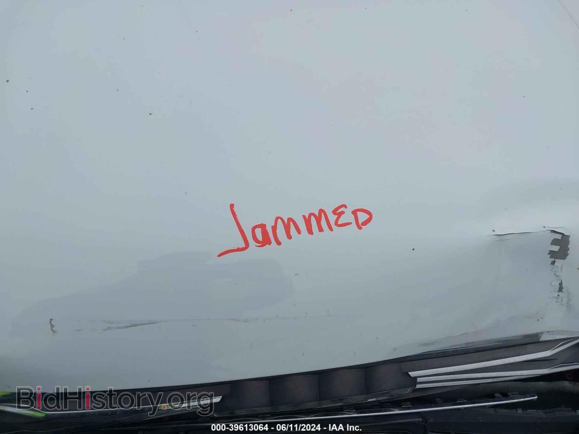 2017 AUDI A4 - VIN: WAUANAF40HN050091 - Фото 10