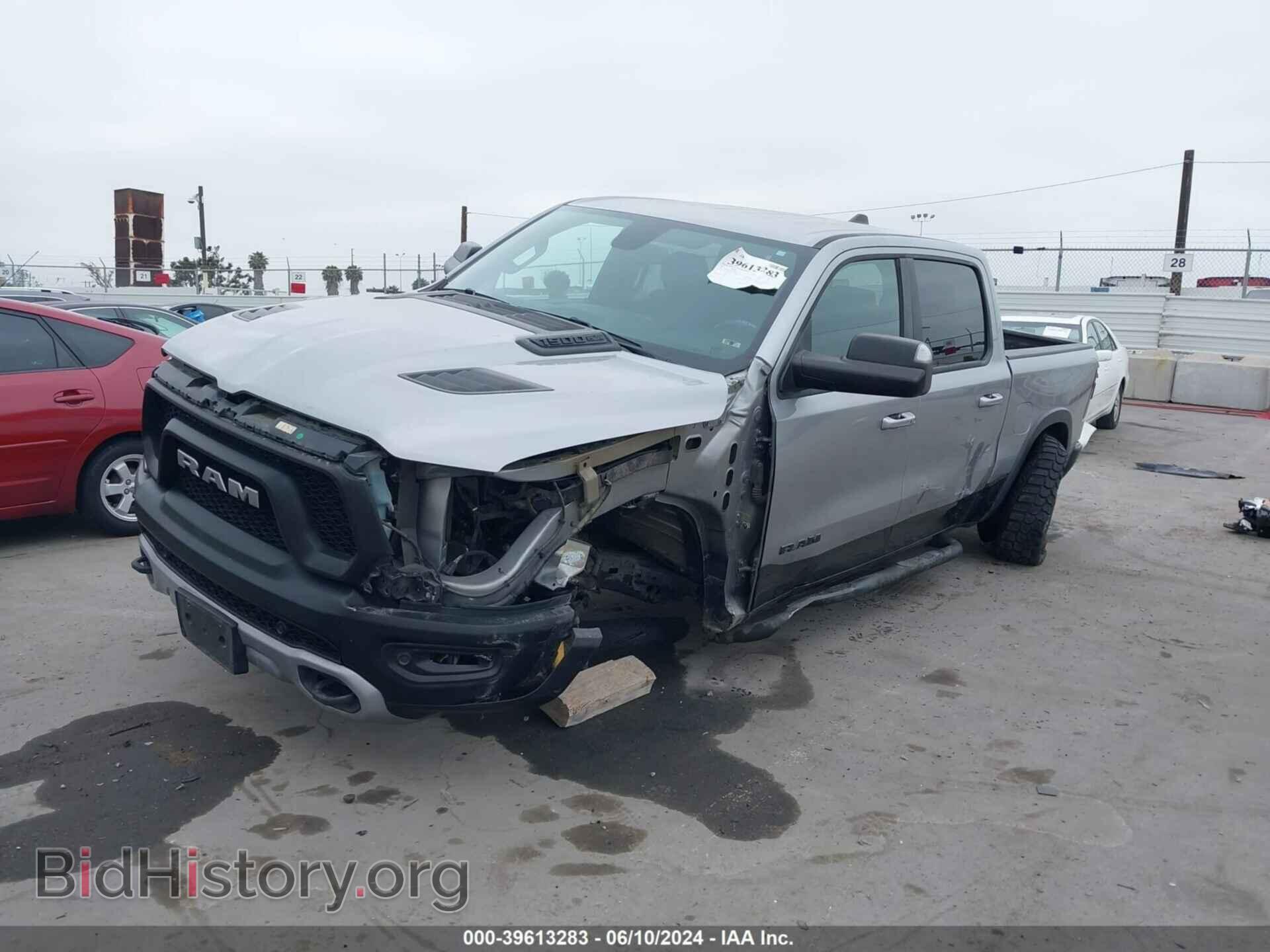 2019 RAM 1500 - VIN: 1C6SRFLT7KN718200 - Фото 2