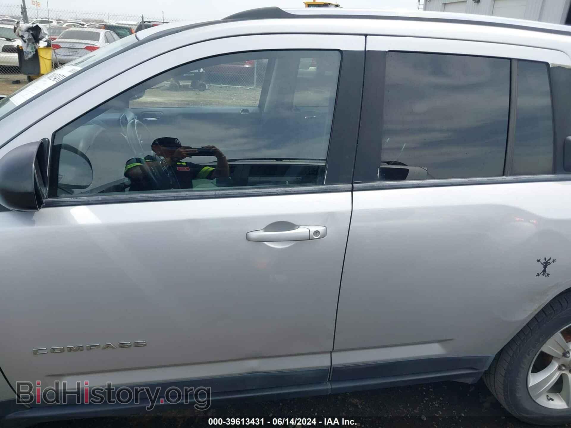 2011 JEEP COMPASS - VIN: 1J4NF1FB2BD136638 - Photo 15