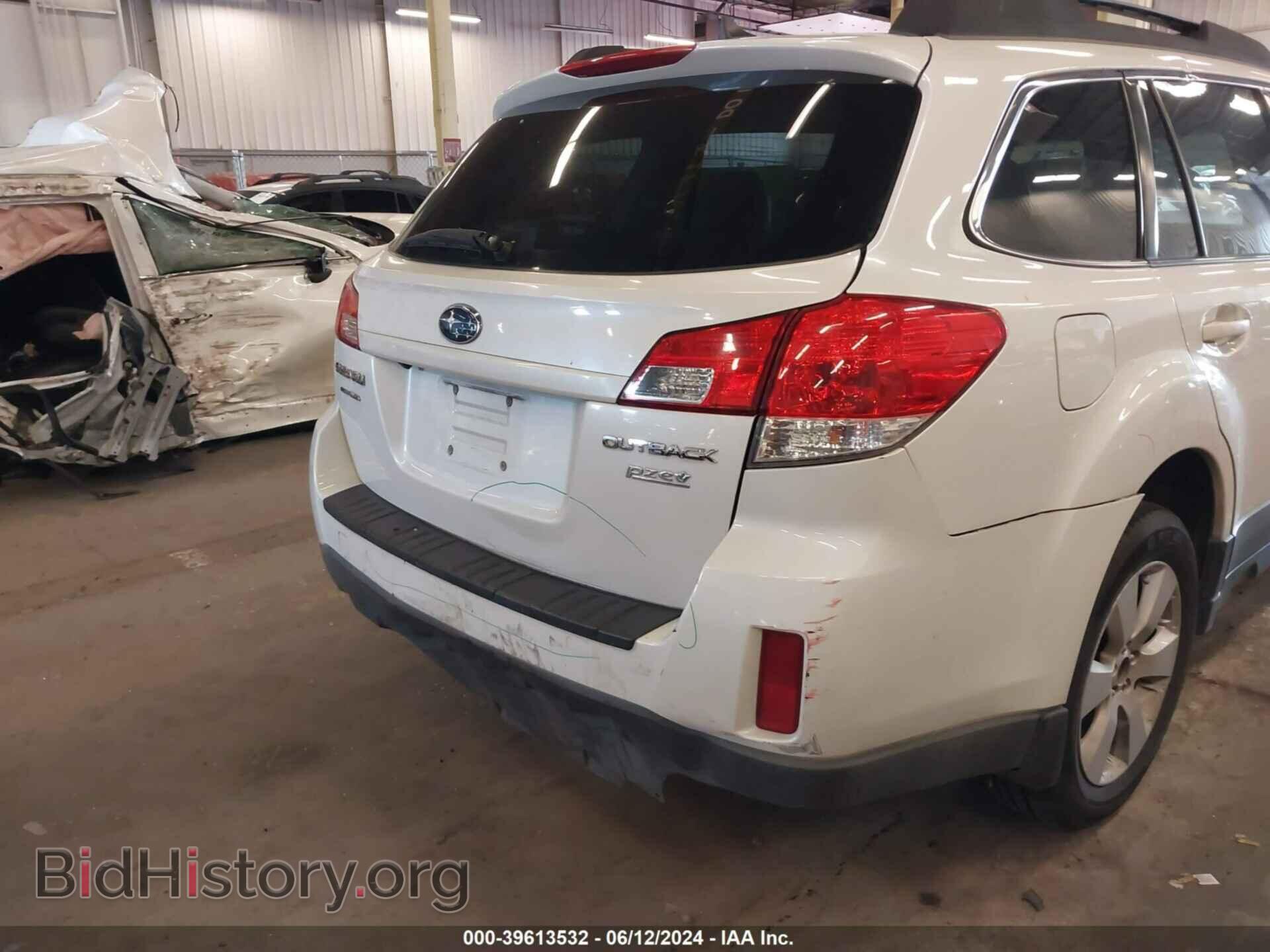 2011 SUBARU OUTBACK - VIN: 4S4BRBKC7B3396250 - Фото 6