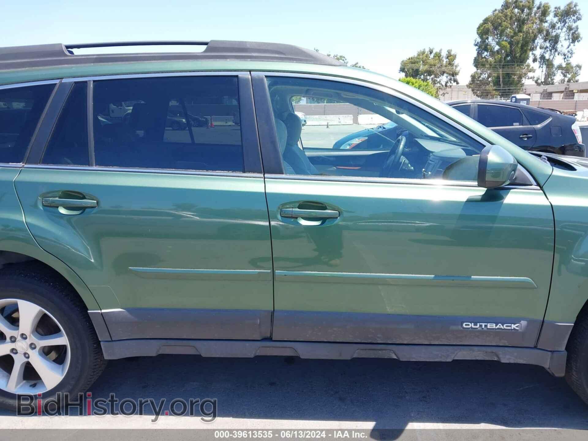2014 SUBARU OUTBACK - VIN: 4S4BRBLC4E3211154 - Photo 13