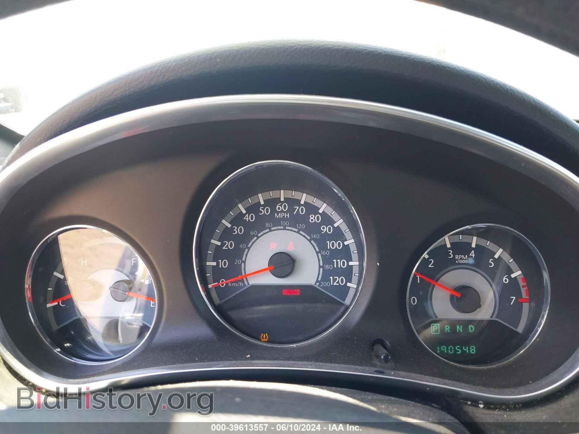 2014 CHRYSLER 200 - VIN: 1C3CCBAB4EN205853 - Фото 7
