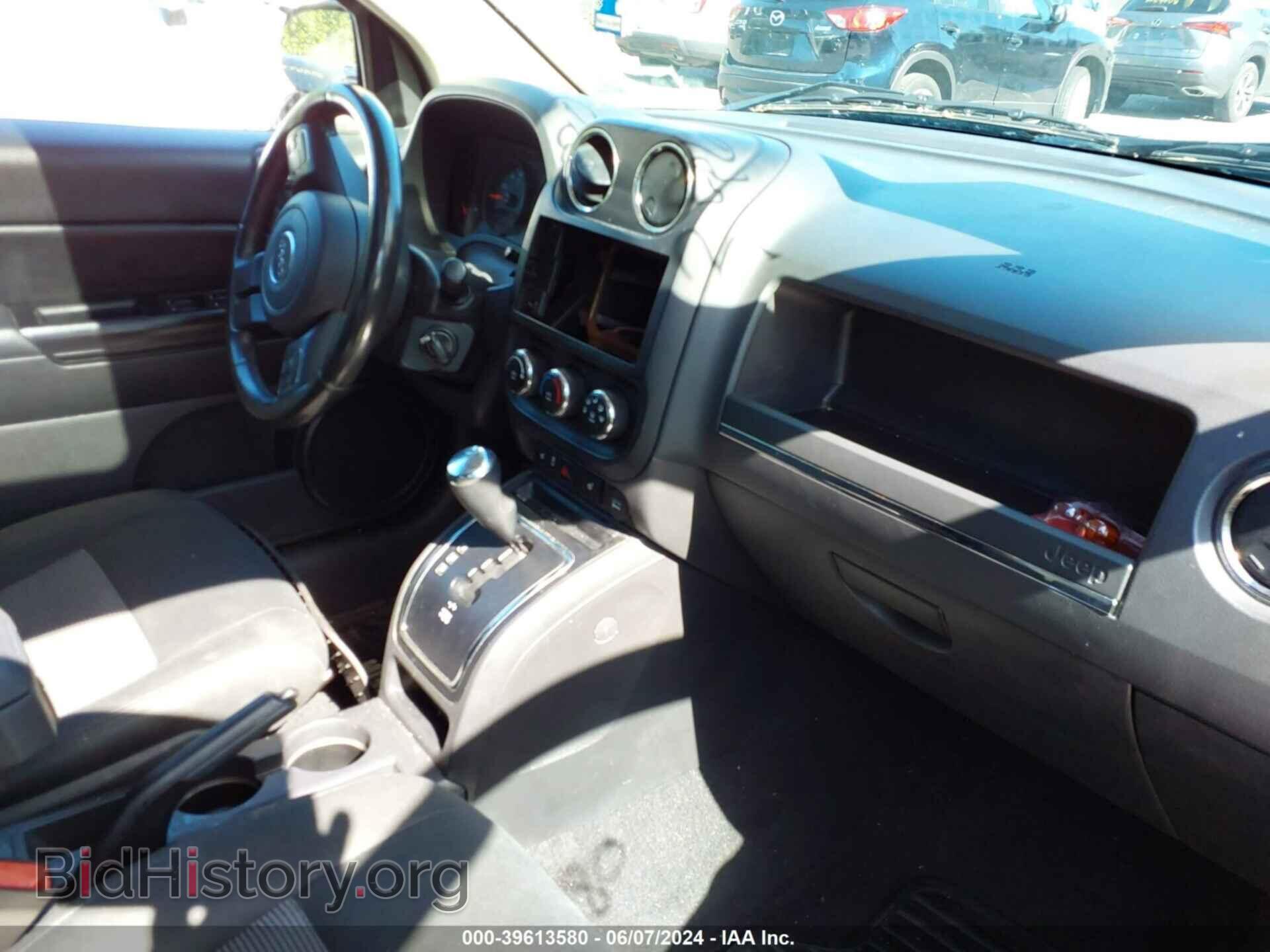 2012 JEEP COMPASS - VIN: 1C4NJCEB0CD634761 - Photo 5
