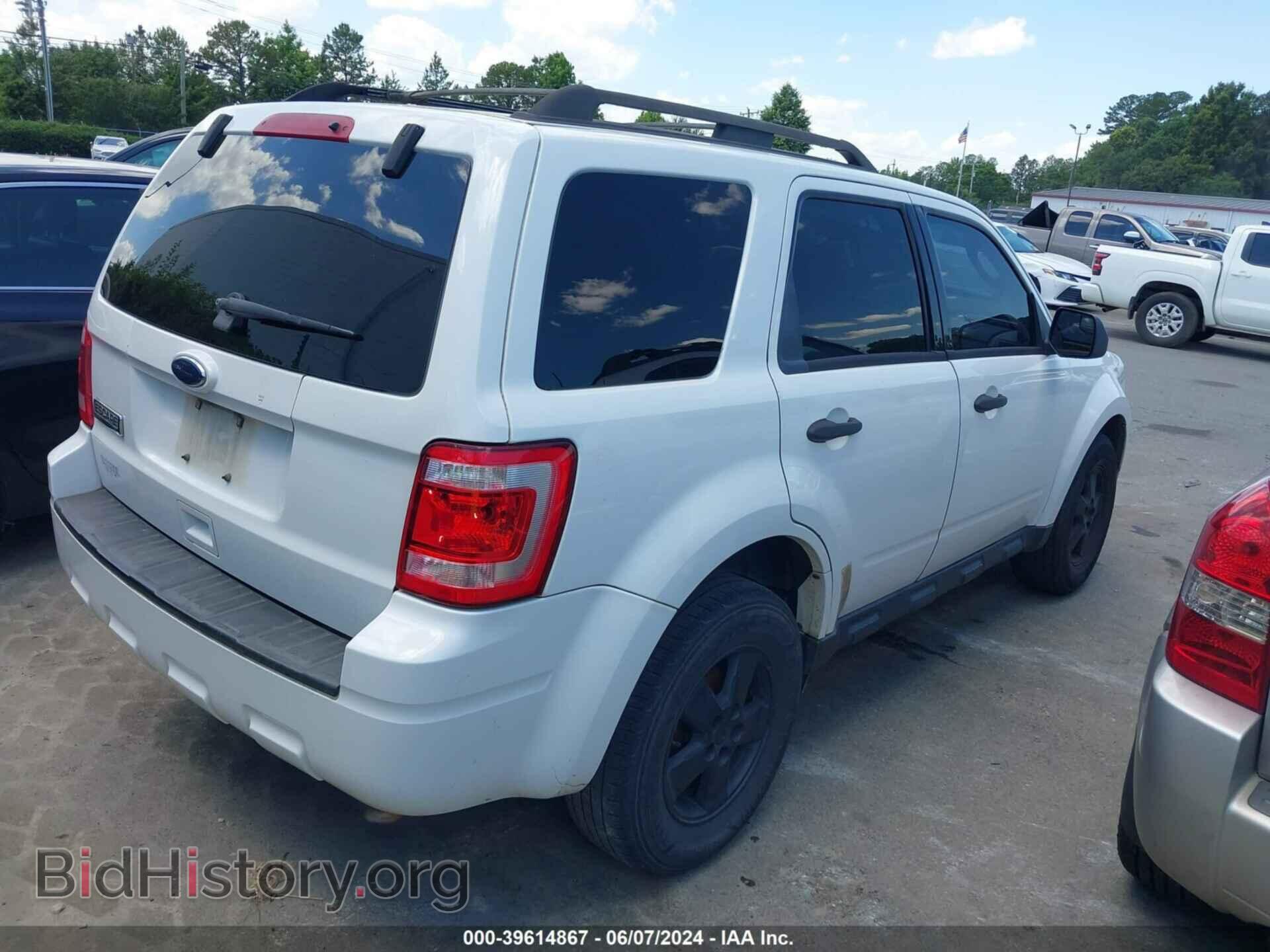 2010 FORD ESCAPE - VIN: 1FMCU0D70AKD28562 - Фото 4