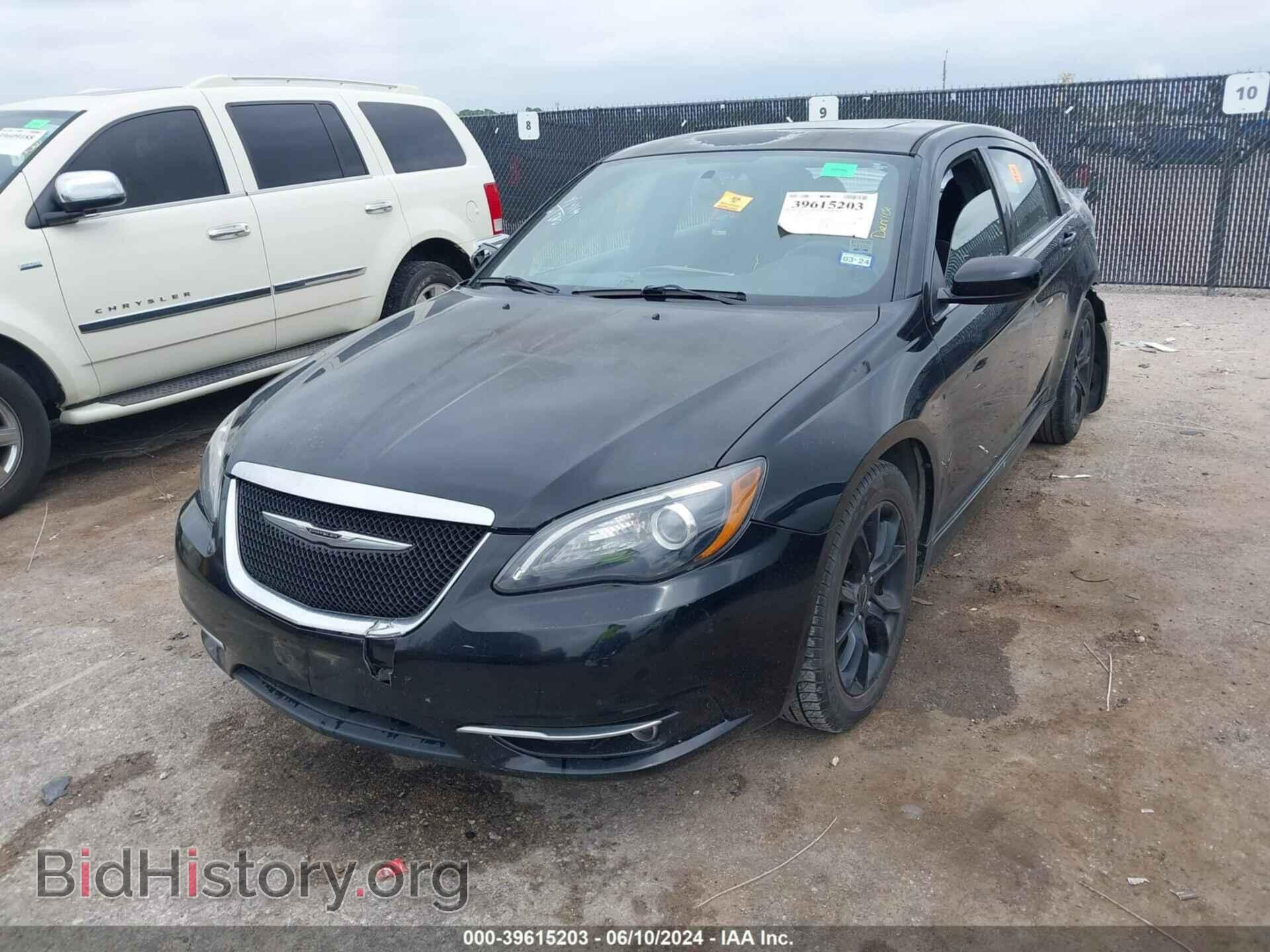 2014 CHRYSLER 200 - VIN: 1C3CCBBG3EN176811 - Фото 2
