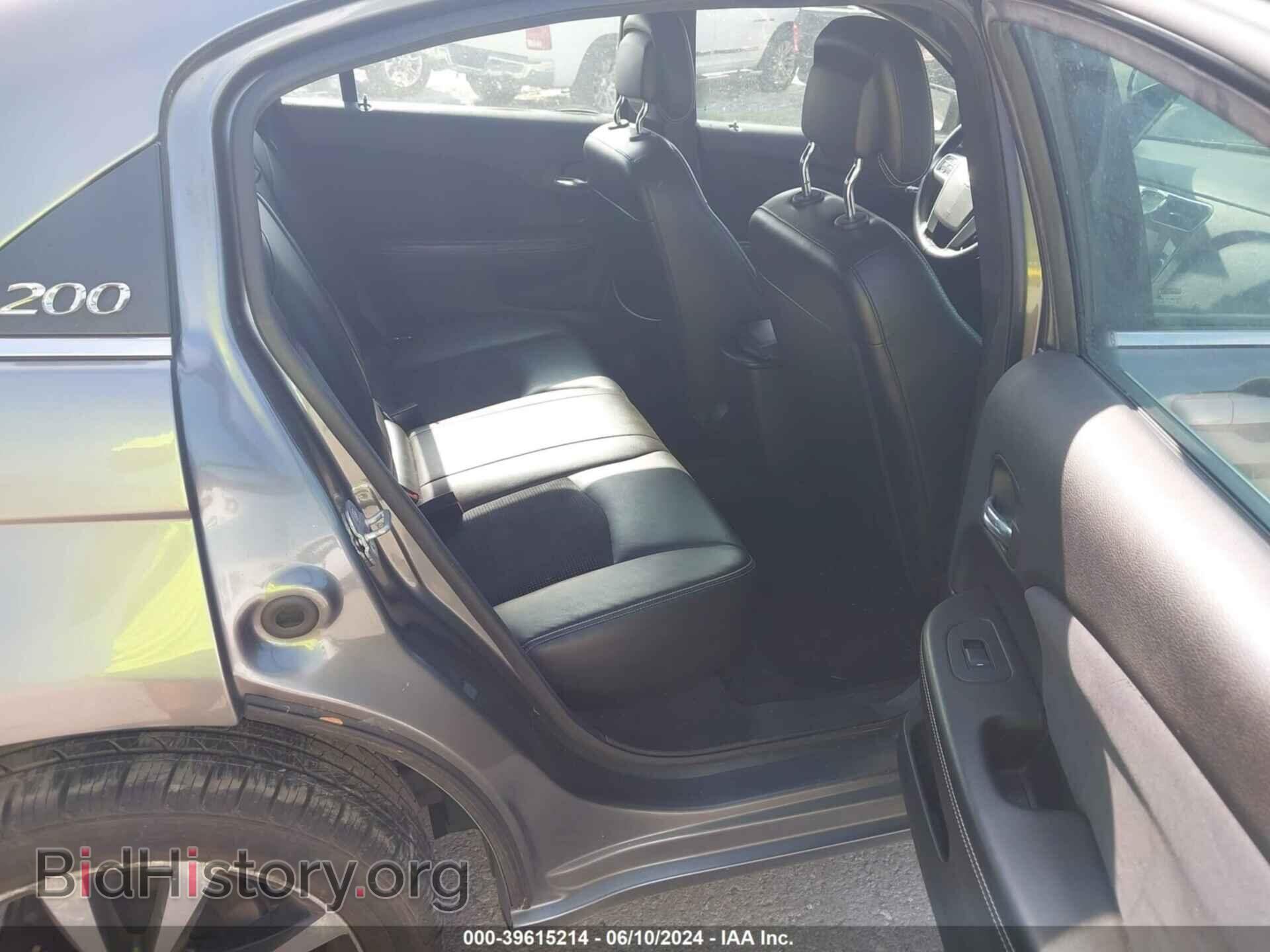 2013 CHRYSLER 200 - VIN: 1C3CCBCG1DN553312 - Photo 8