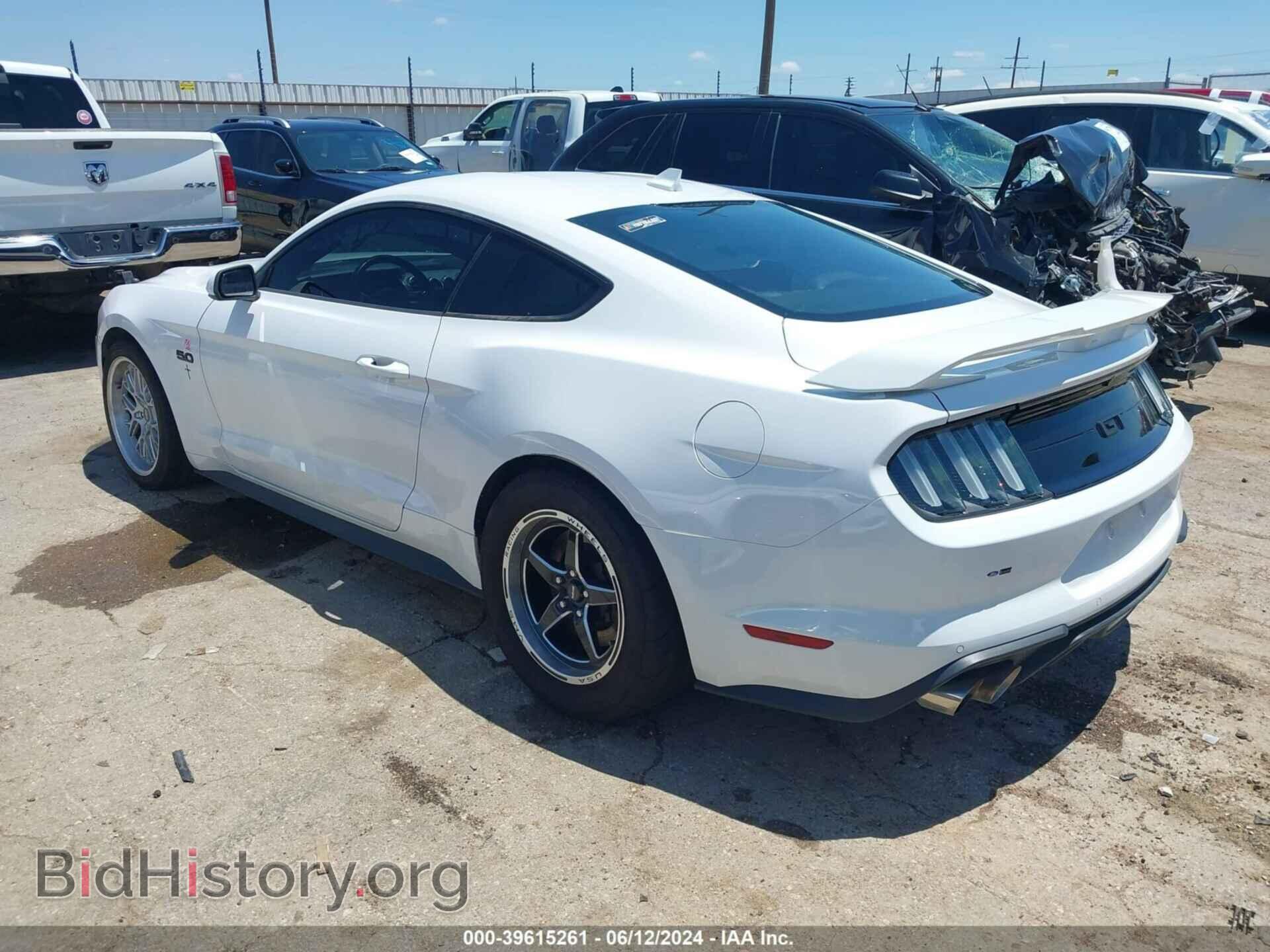 2021 FORD MUSTANG - VIN: 1FA6P8CF2M5117565 - Фото 3