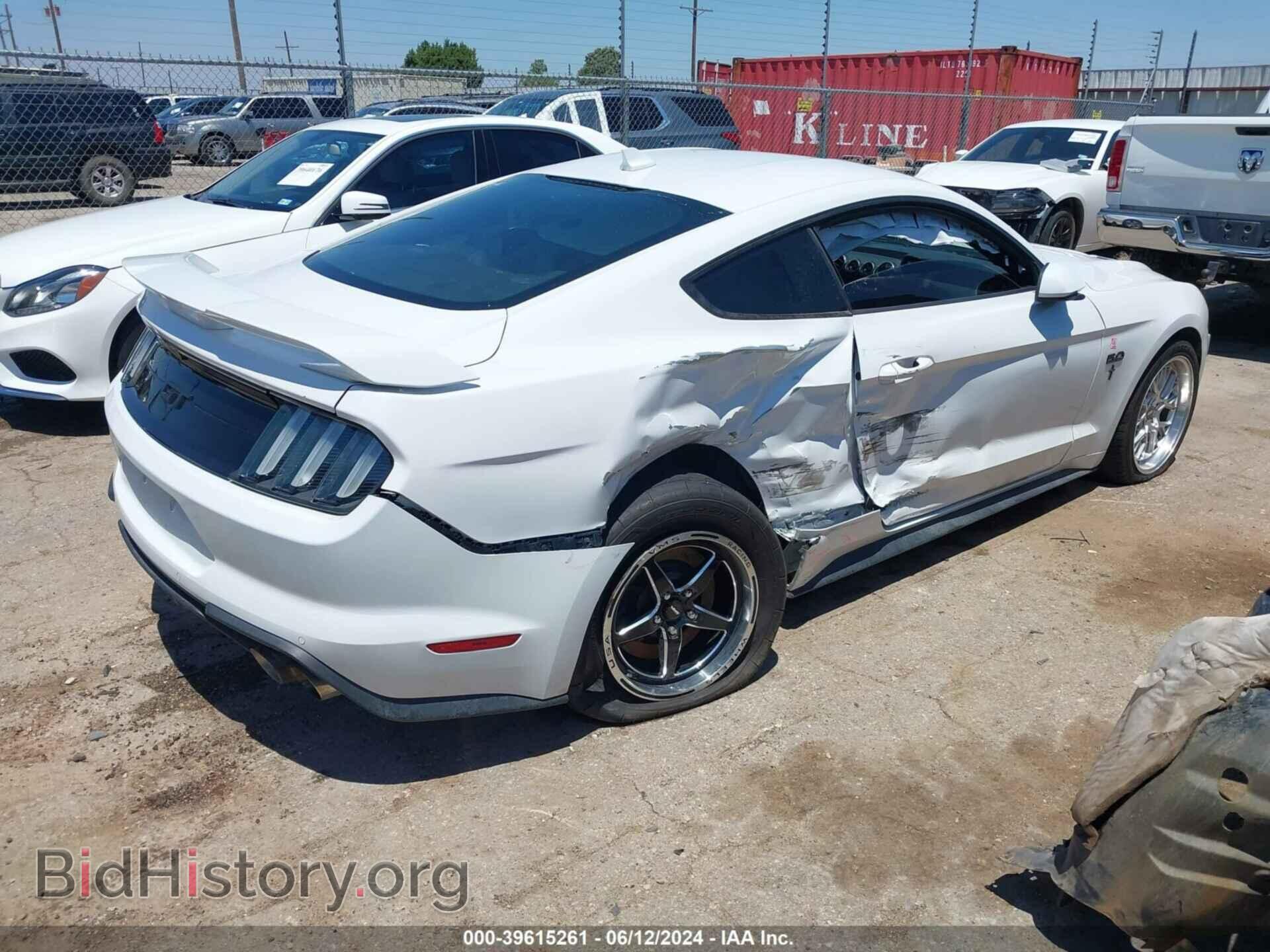 2021 FORD MUSTANG - VIN: 1FA6P8CF2M5117565 - Фото 4