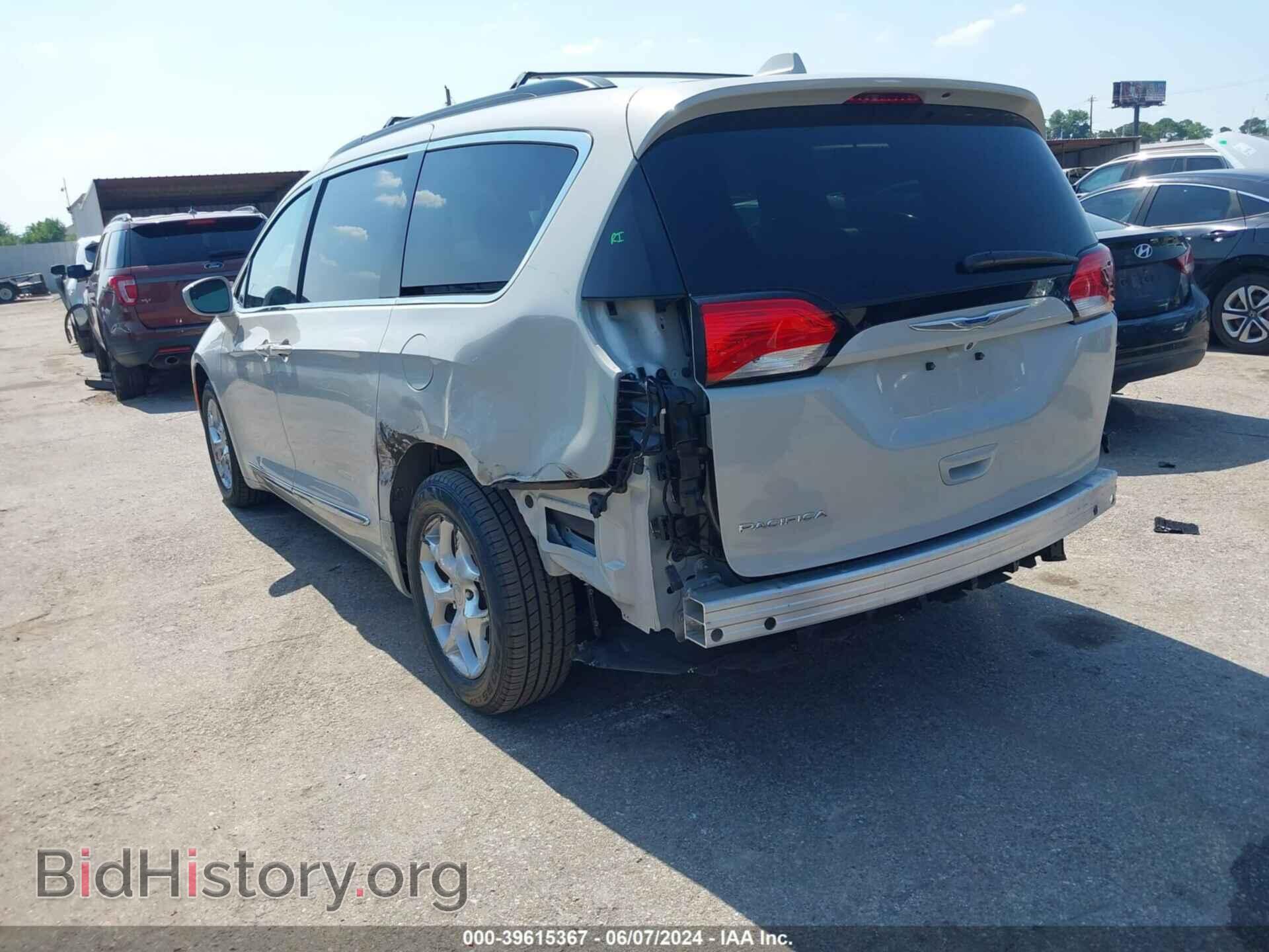 2017 CHRYSLER PACIFICA - VIN: 2C4RC1BG4HR608300 - Фото 3