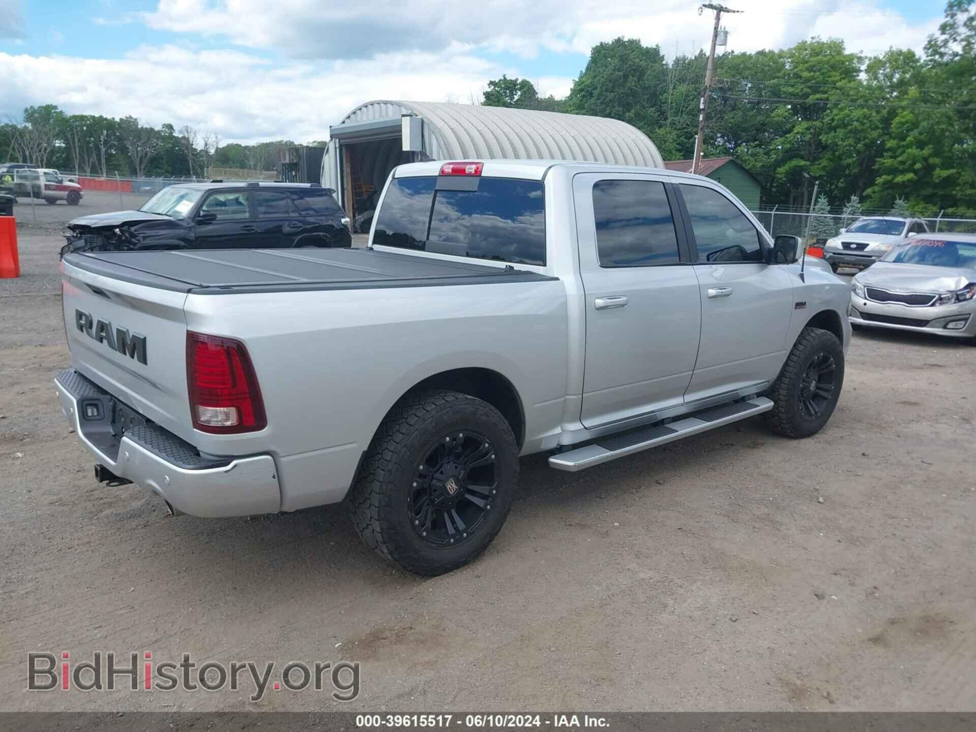 2017 RAM 1500 - VIN: 1C6RR7MT7HS858678 - Фото 4