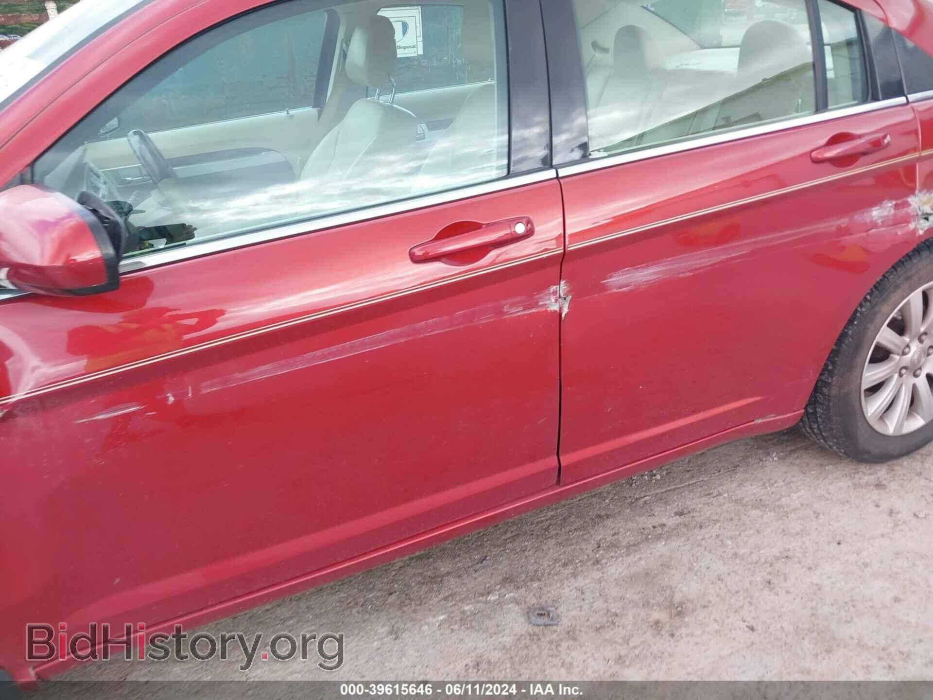 2010 CHRYSLER SEBRING - VIN: 1C3CC5FB5AN227302 - Фото 14