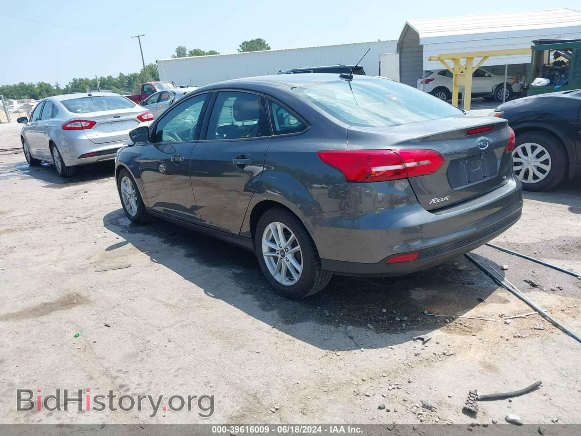 2017 FORD FOCUS - VIN: 1FADP3F29HL300563 - Фото 3