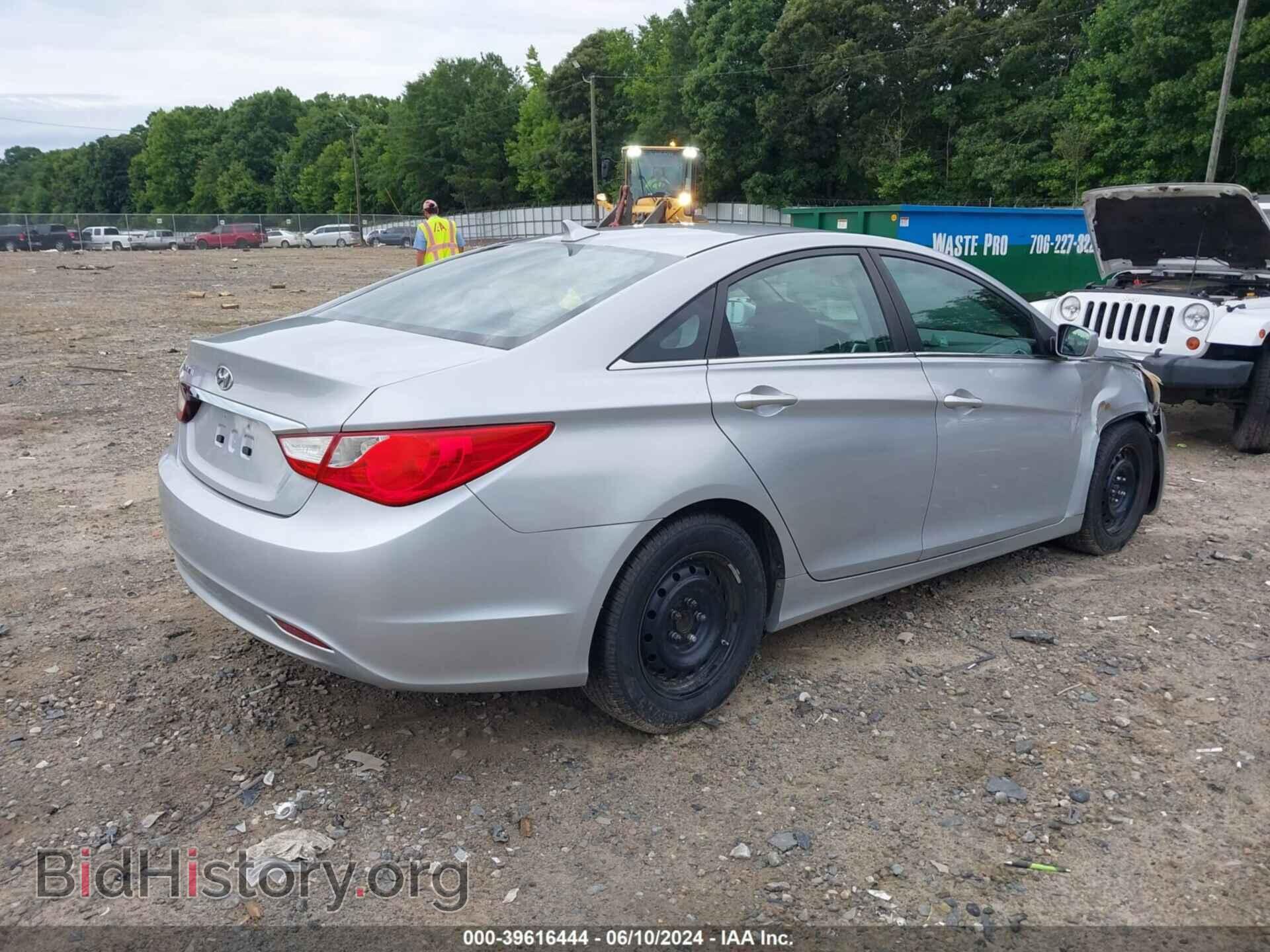 2011 HYUNDAI SONATA - VIN: 5NPEB4AC0BH077618 - Фото 4
