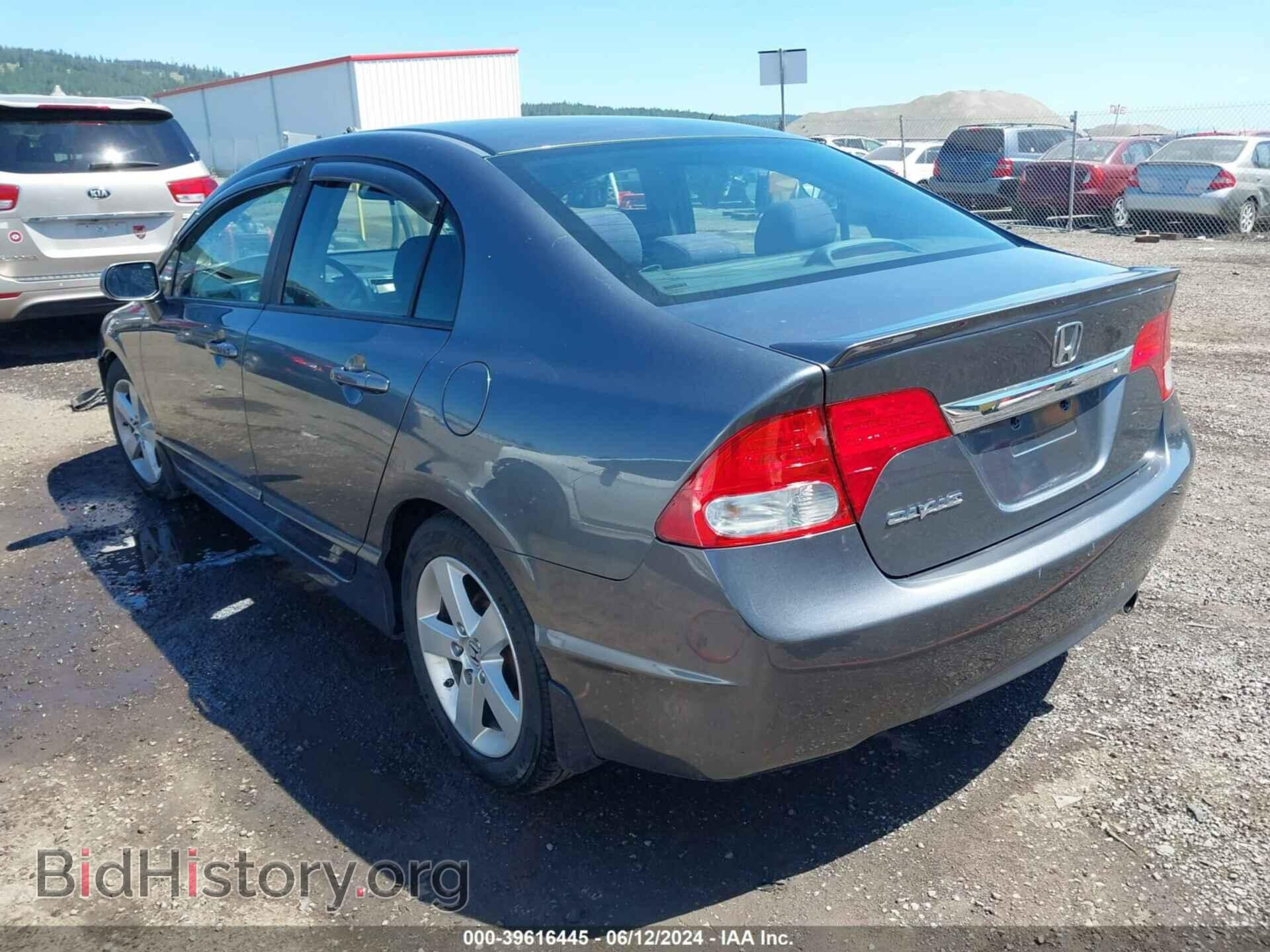 2011 HONDA CIVIC - VIN: 19XFA1F69BE022422 - Фото 3
