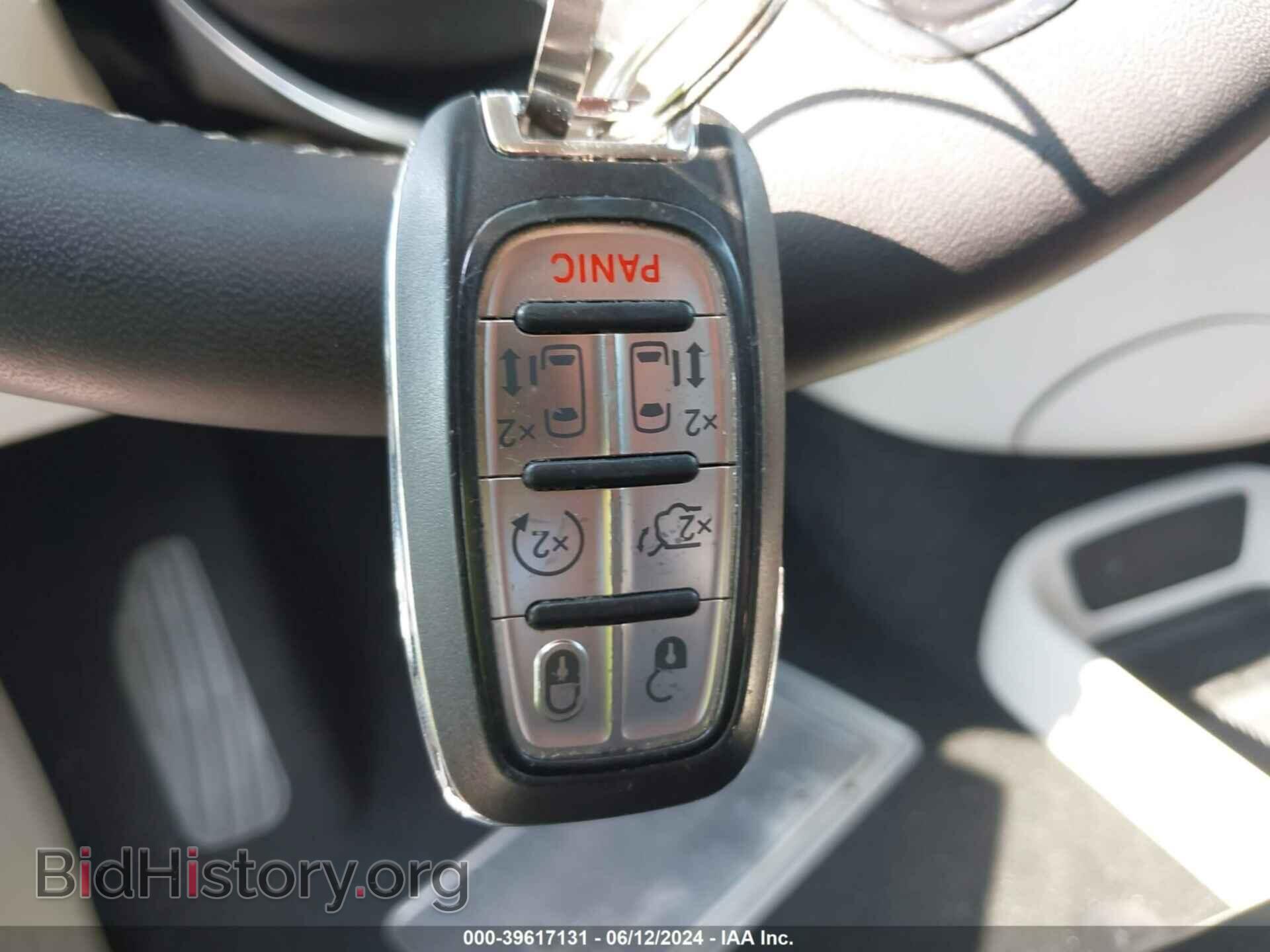 2022 CHRYSLER PACIFICA - VIN: 2C4RC1BGXNR177666 - Фото 11