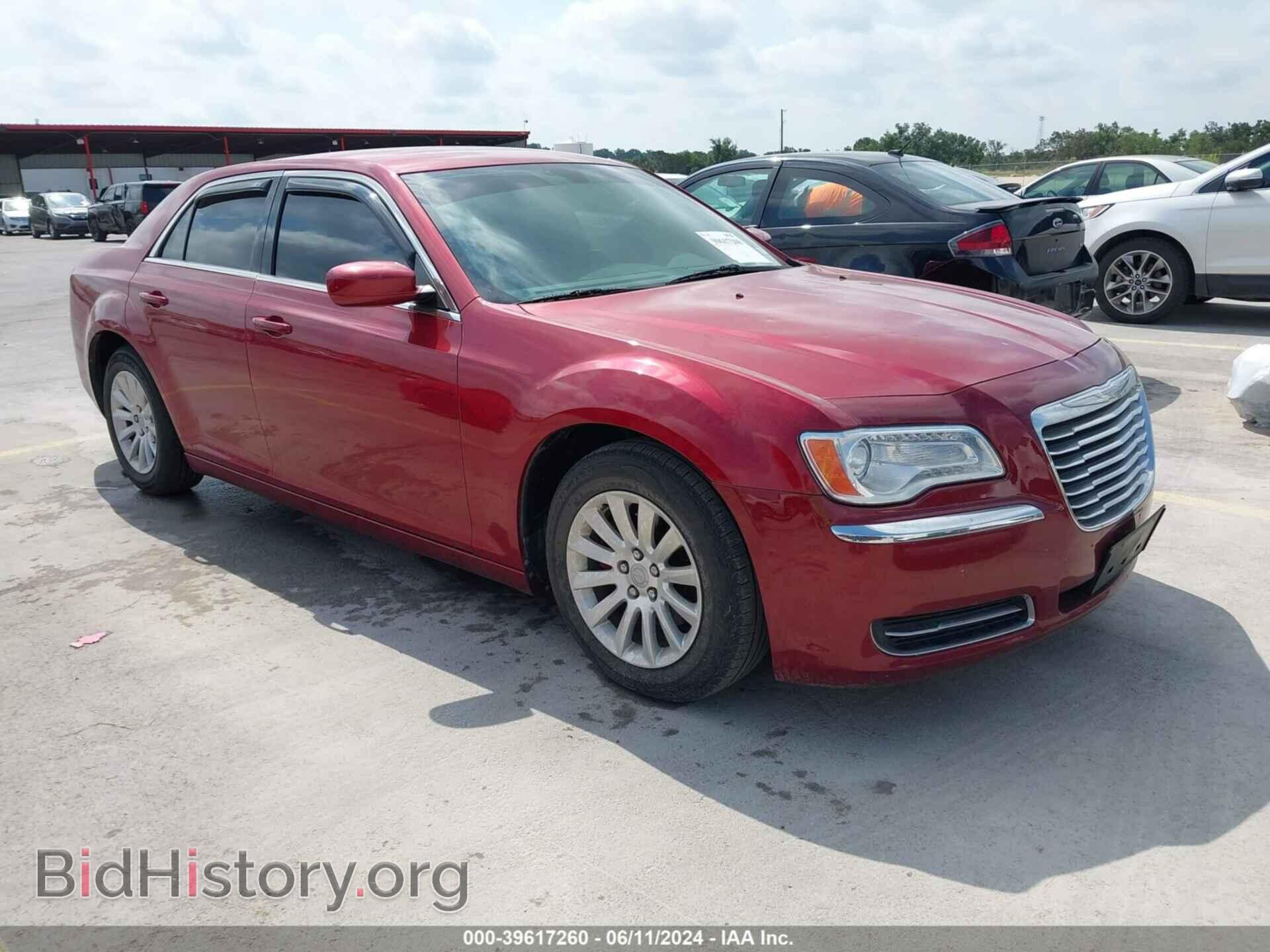 Фотография 2C3CCAAG3CH261407 - CHRYSLER 300 2012