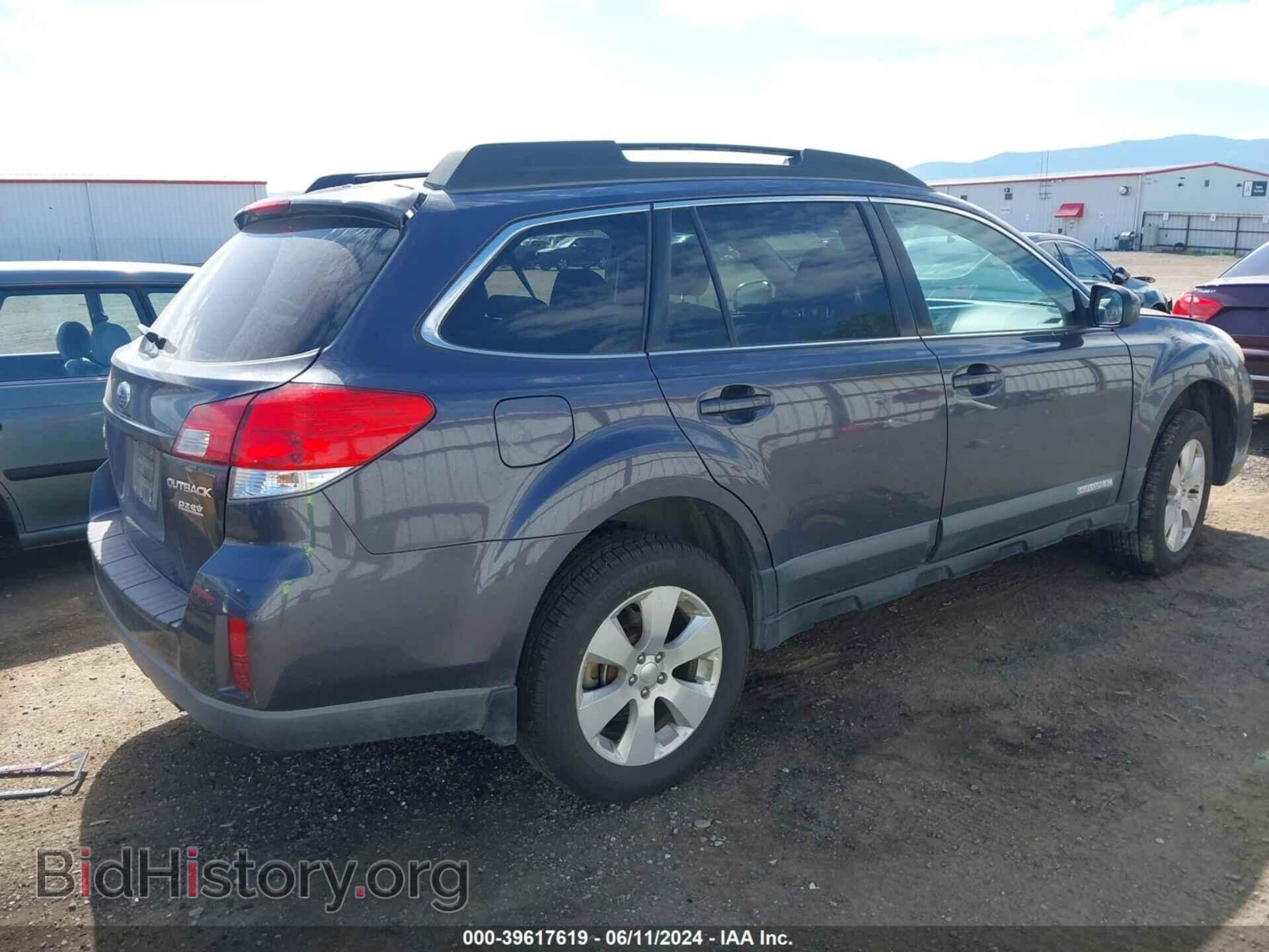 2011 SUBARU OUTBACK - VIN: 4S4BRBCC2B3340585 - Фото 4