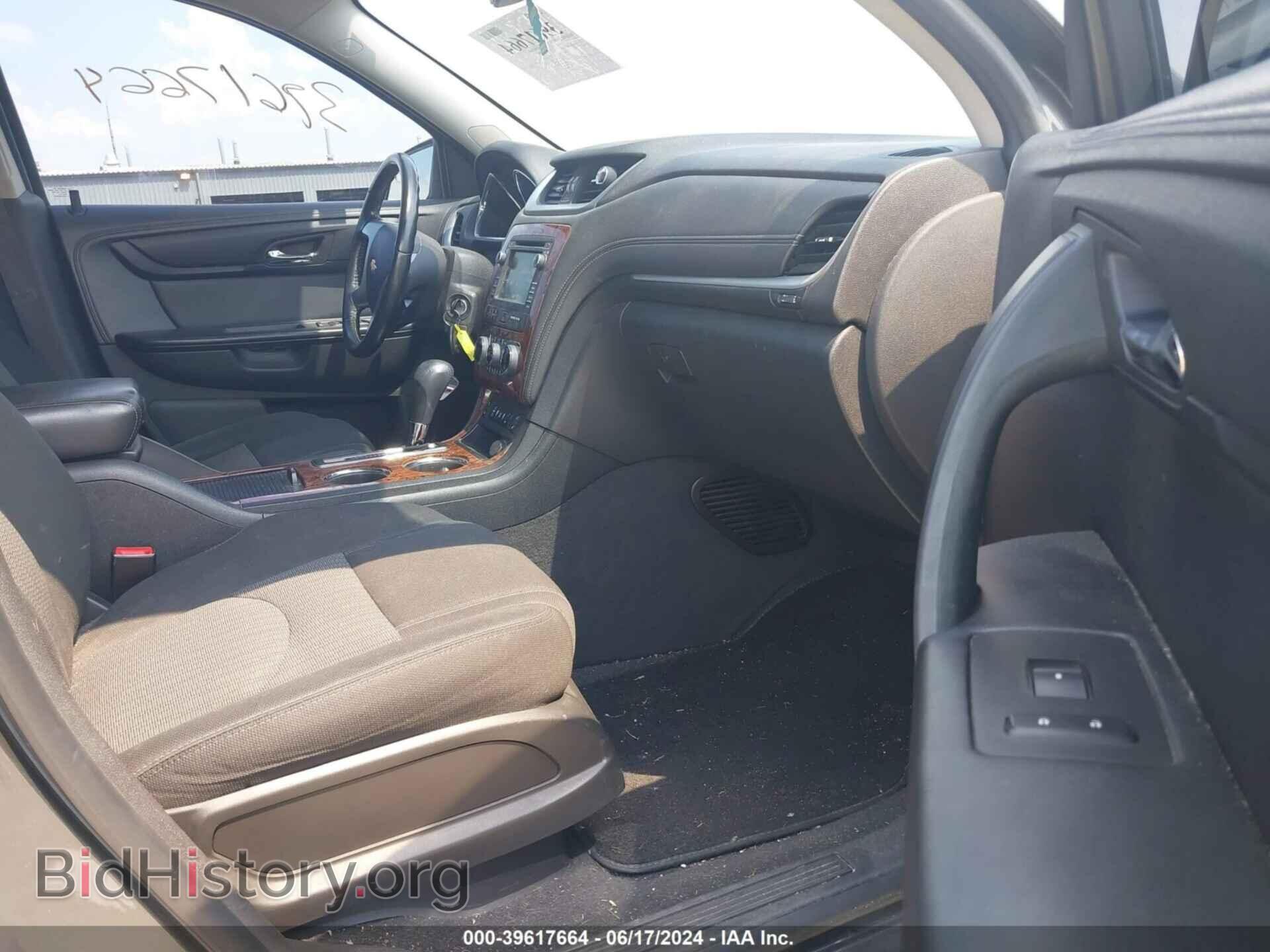 2014 CHEVROLET TRAVERSE - VIN: 1GNKRHKD4EJ102844 - Фото 5