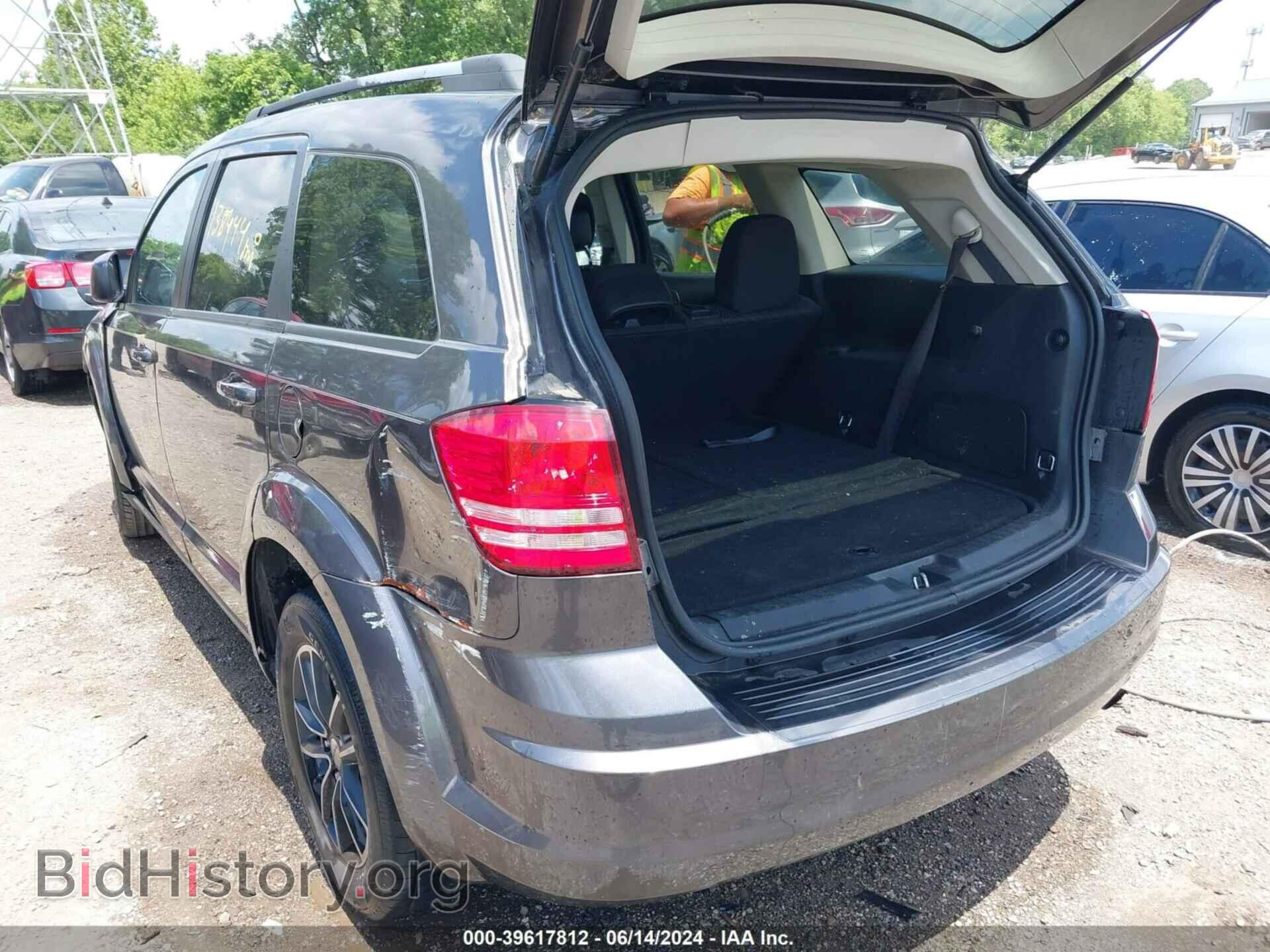 2017 DODGE JOURNEY - VIN: 3C4PDCAB5HT619356 - Фото 3