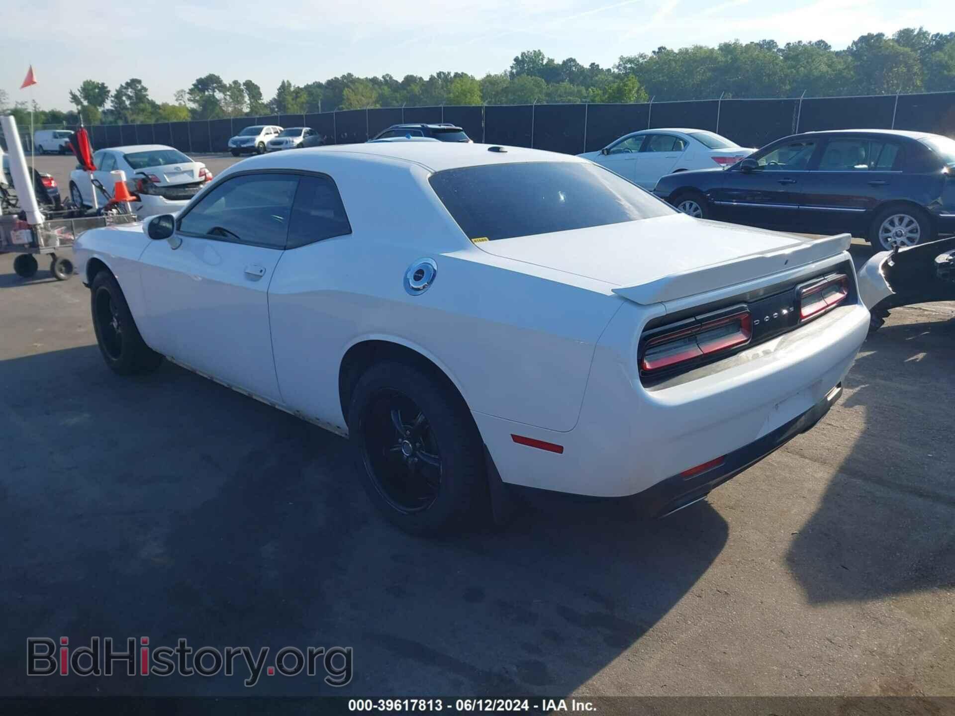 2018 DODGE CHALLENGER - VIN: 2C3CDZAG8JH127968 - Photo 3